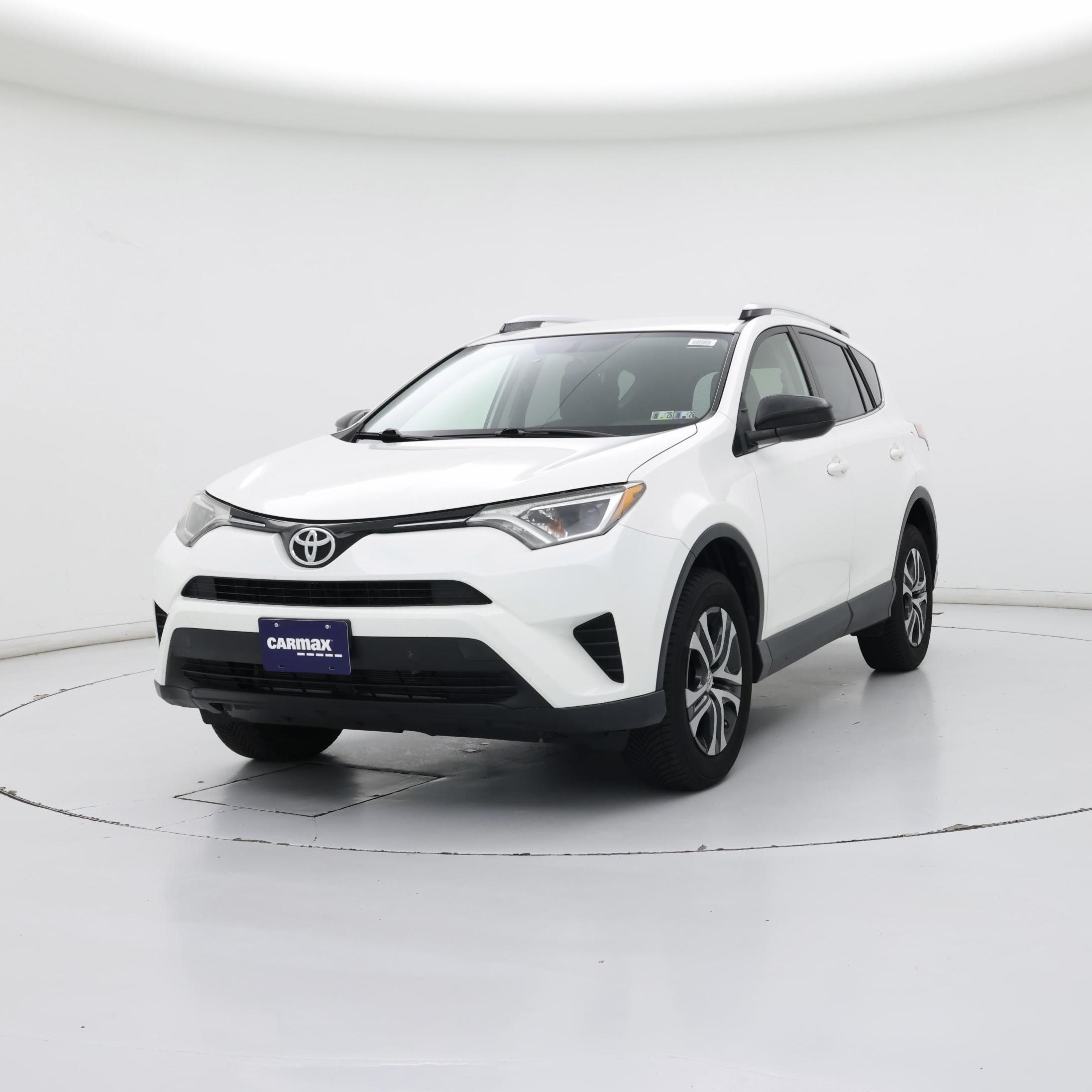 Thumbnail: 2016 Toyota RAV4 - 4