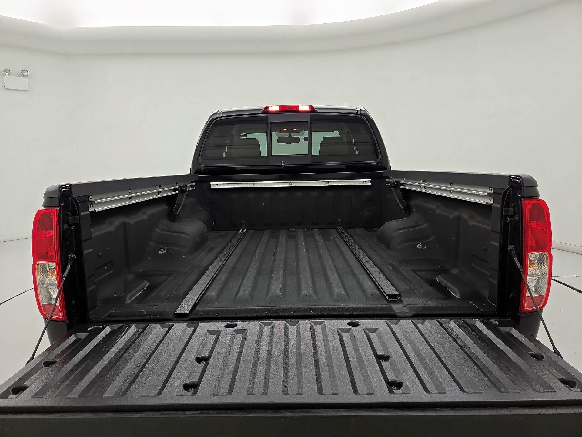 Thumbnail: 2018 Nissan Frontier - 19