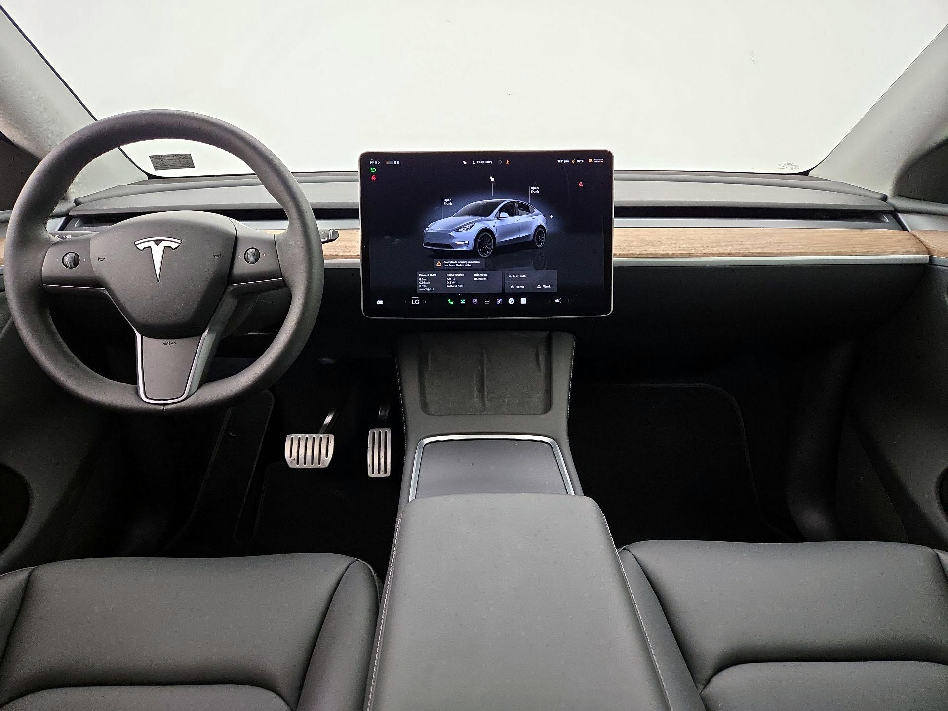 Thumbnail: 2024 Tesla Model Y - 9