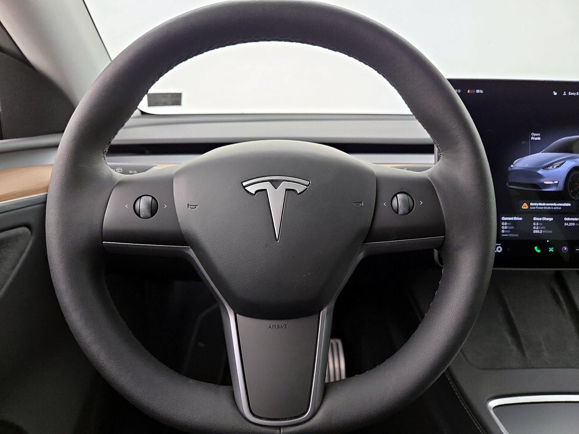 Thumbnail: 2024 Tesla Model Y - 10