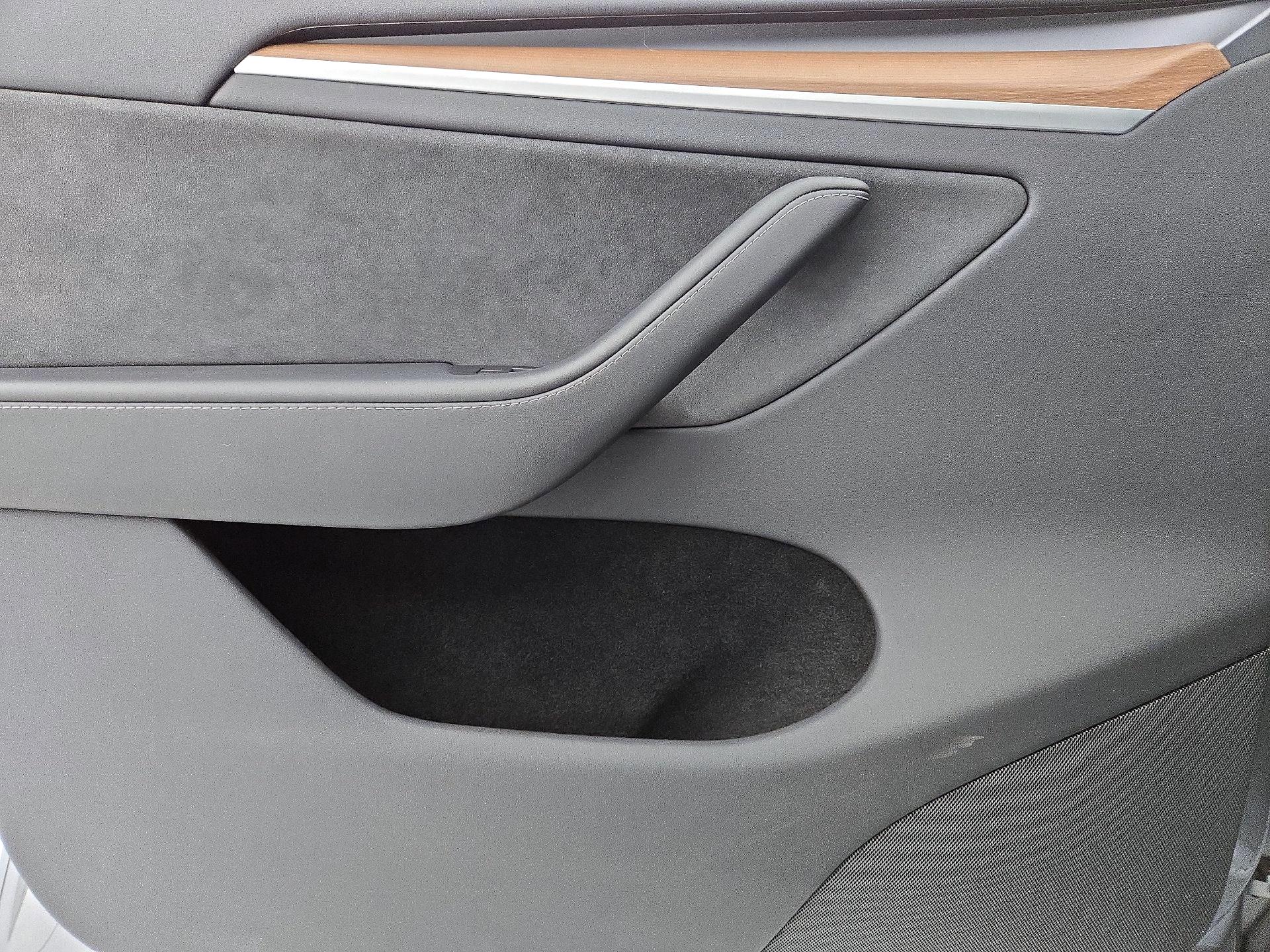 Thumbnail: 2024 Tesla Model Y - 12