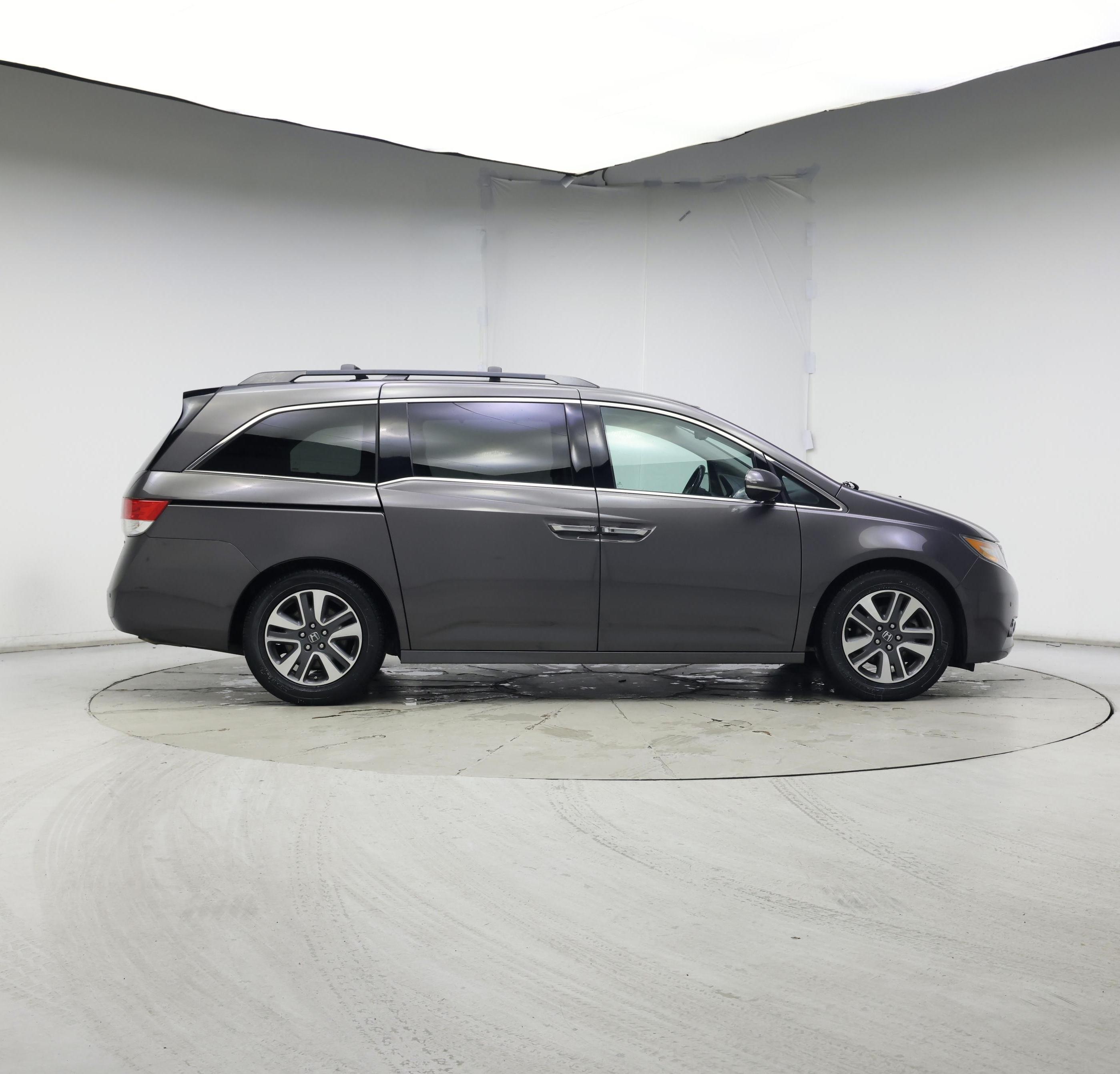 Thumbnail: 2015 Honda Odyssey - 7