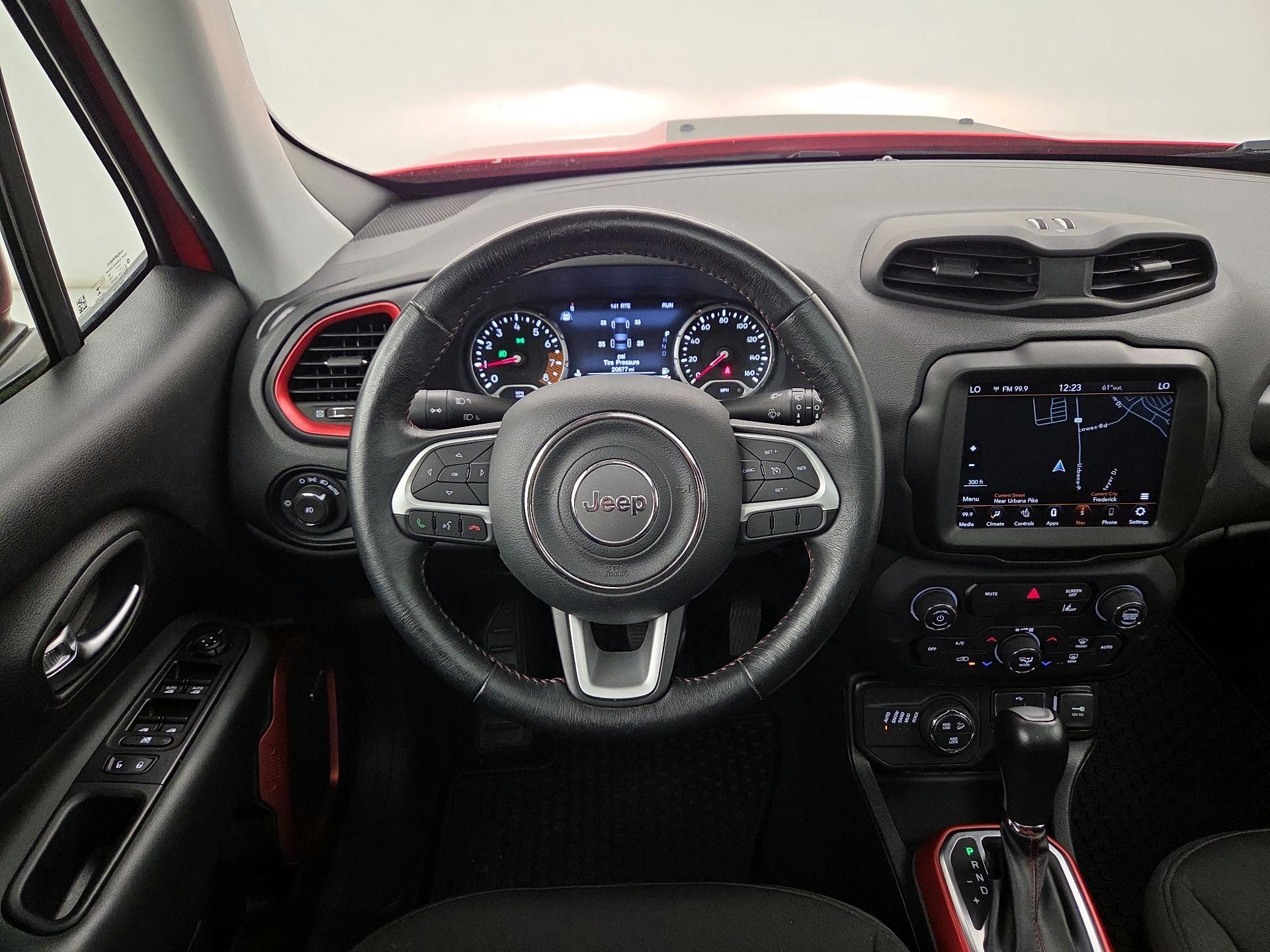 Thumbnail: 2021 Jeep Renegade - 10