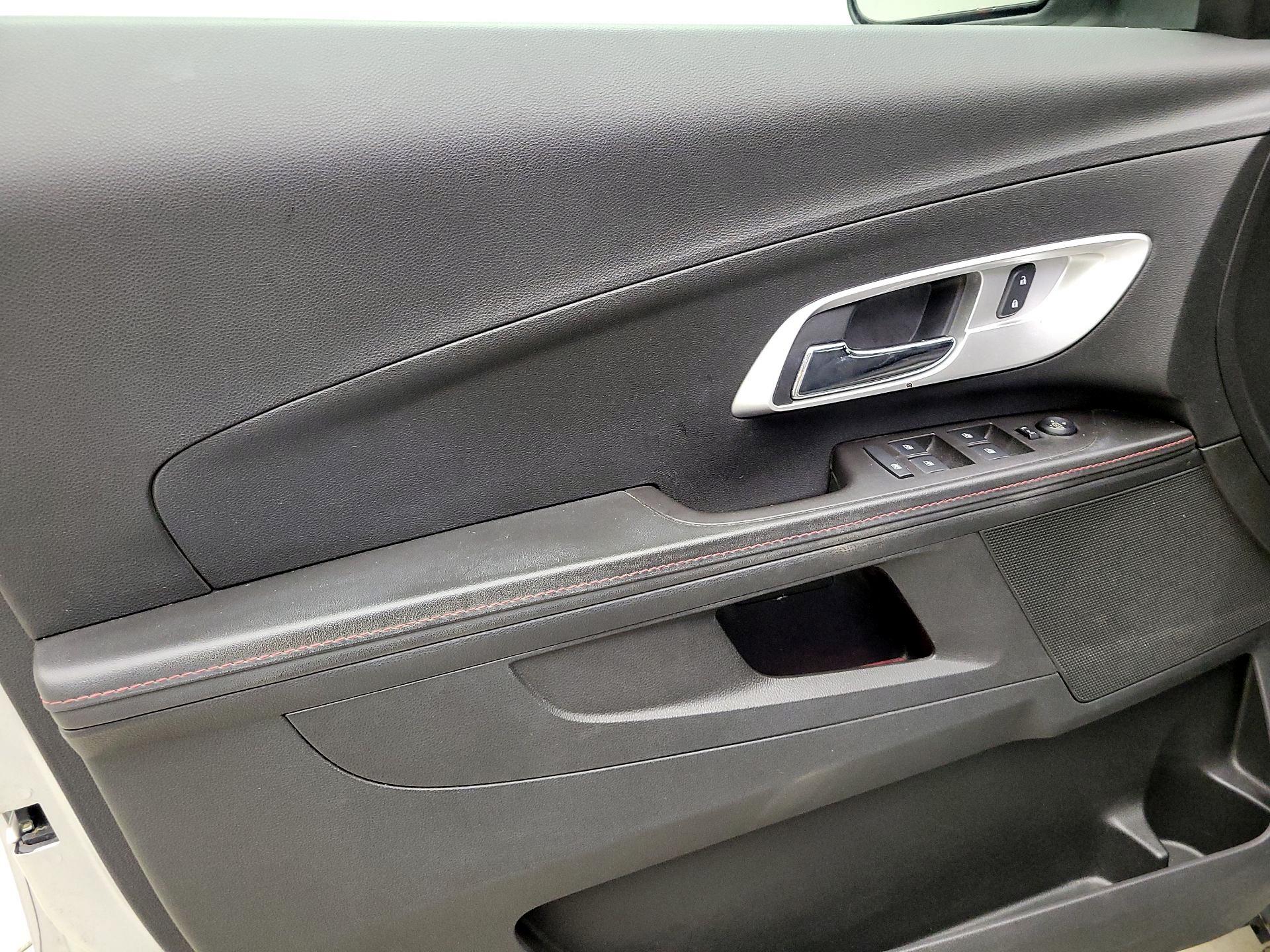 Thumbnail: 2014 Chevrolet Equinox - 12