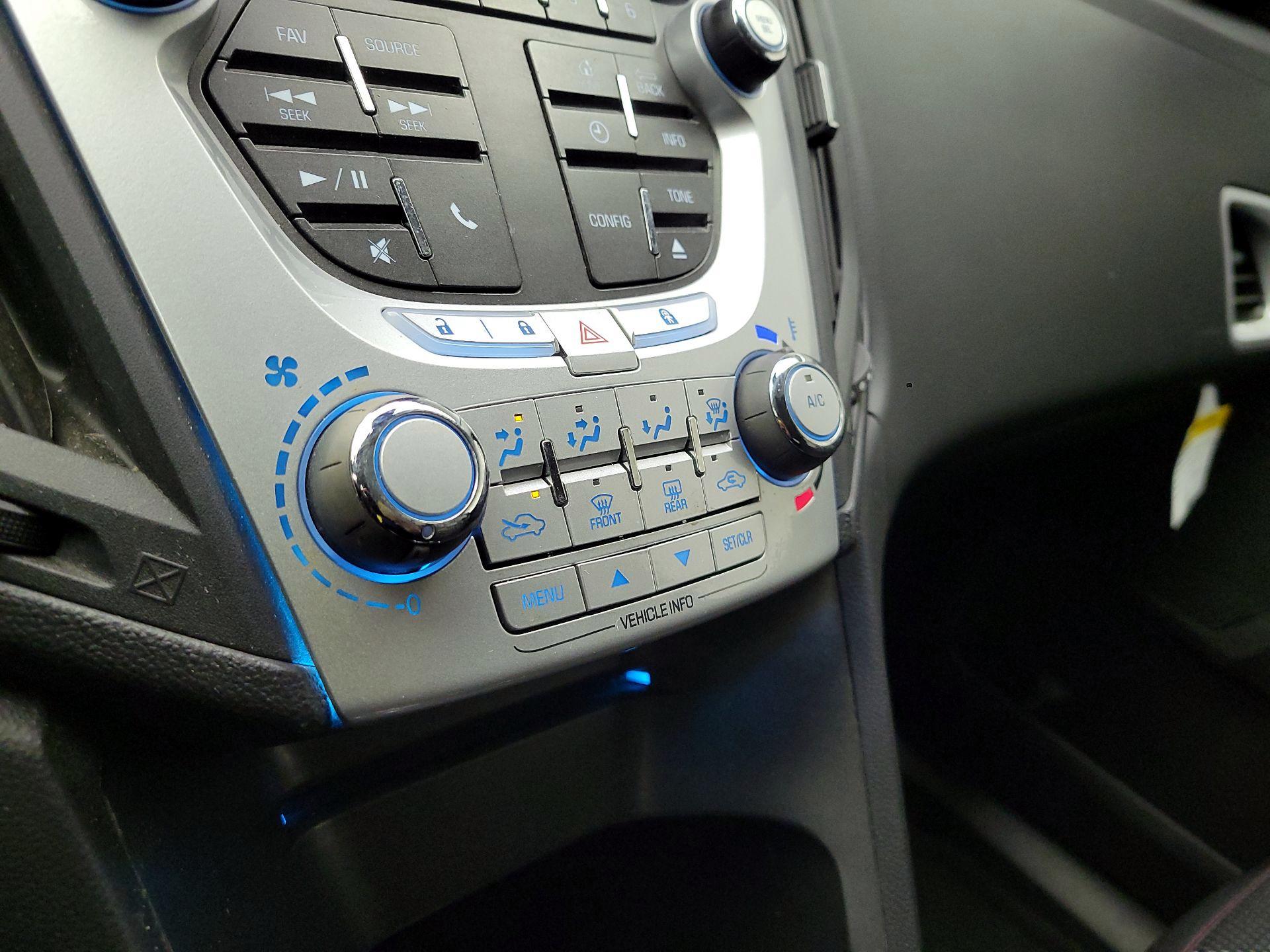 Thumbnail: 2014 Chevrolet Equinox - 15