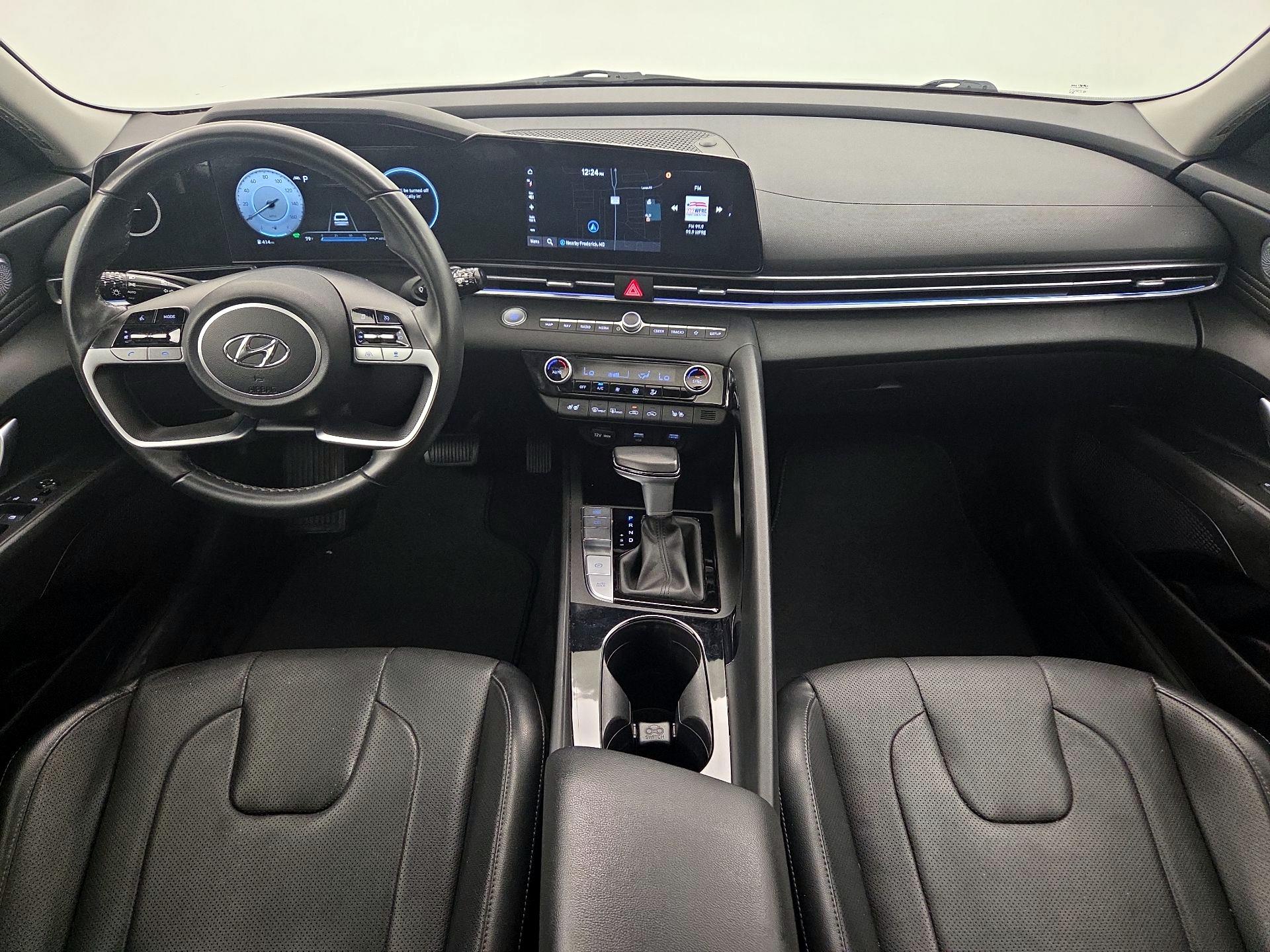 Thumbnail: 2023 Hyundai Elantra - 9