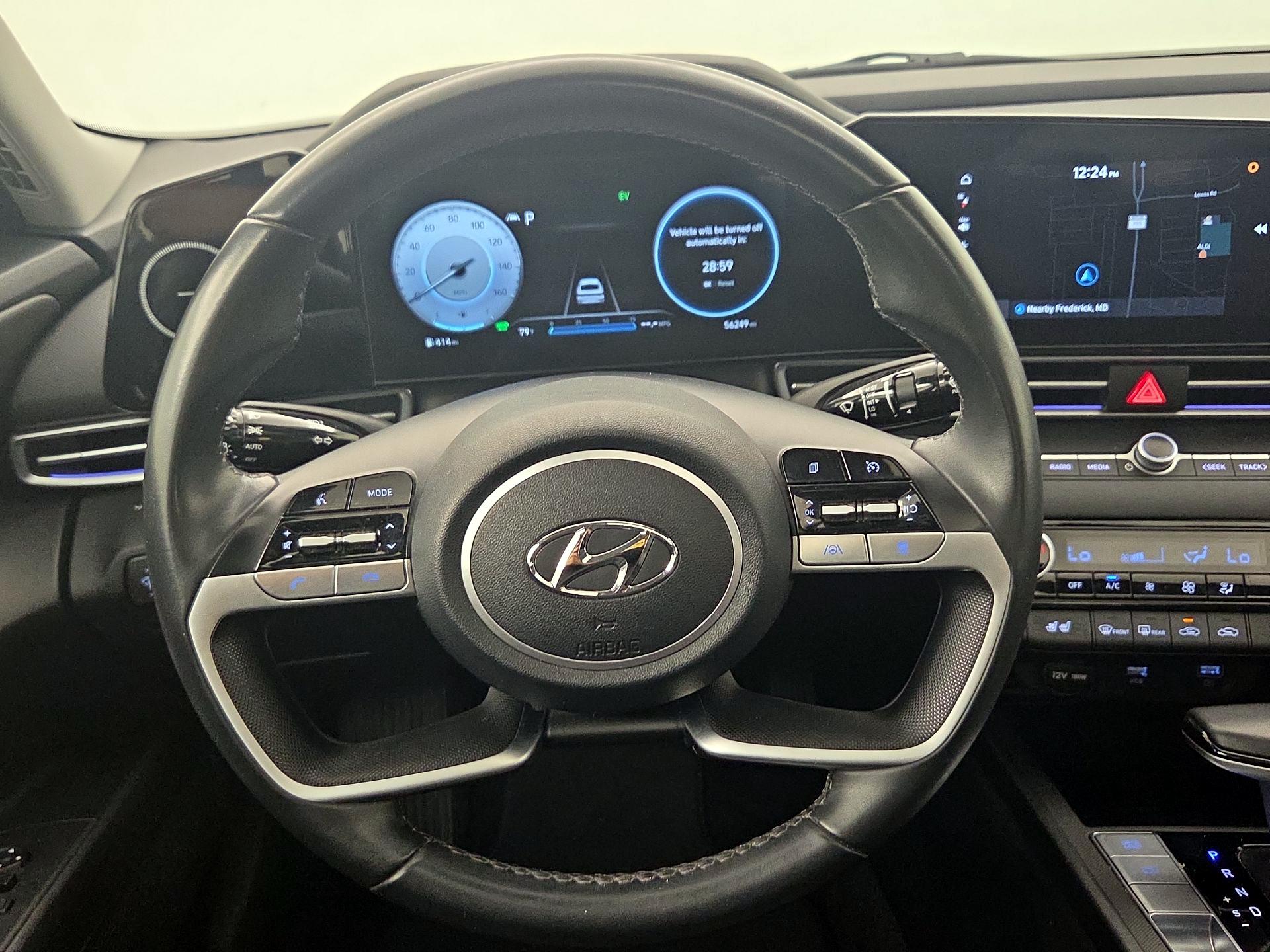 Thumbnail: 2023 Hyundai Elantra - 10