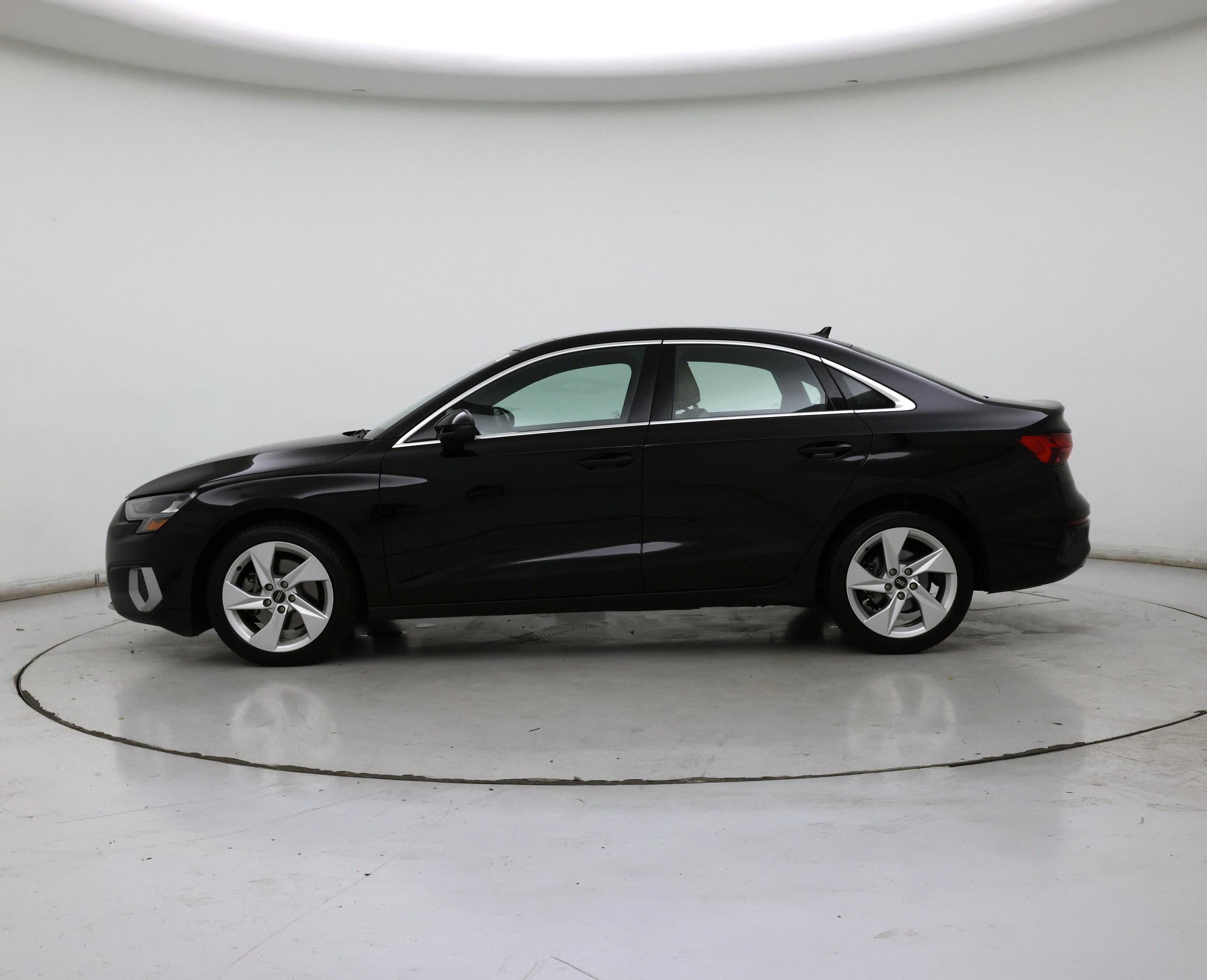 Thumbnail: 2022 Audi A3 - 3