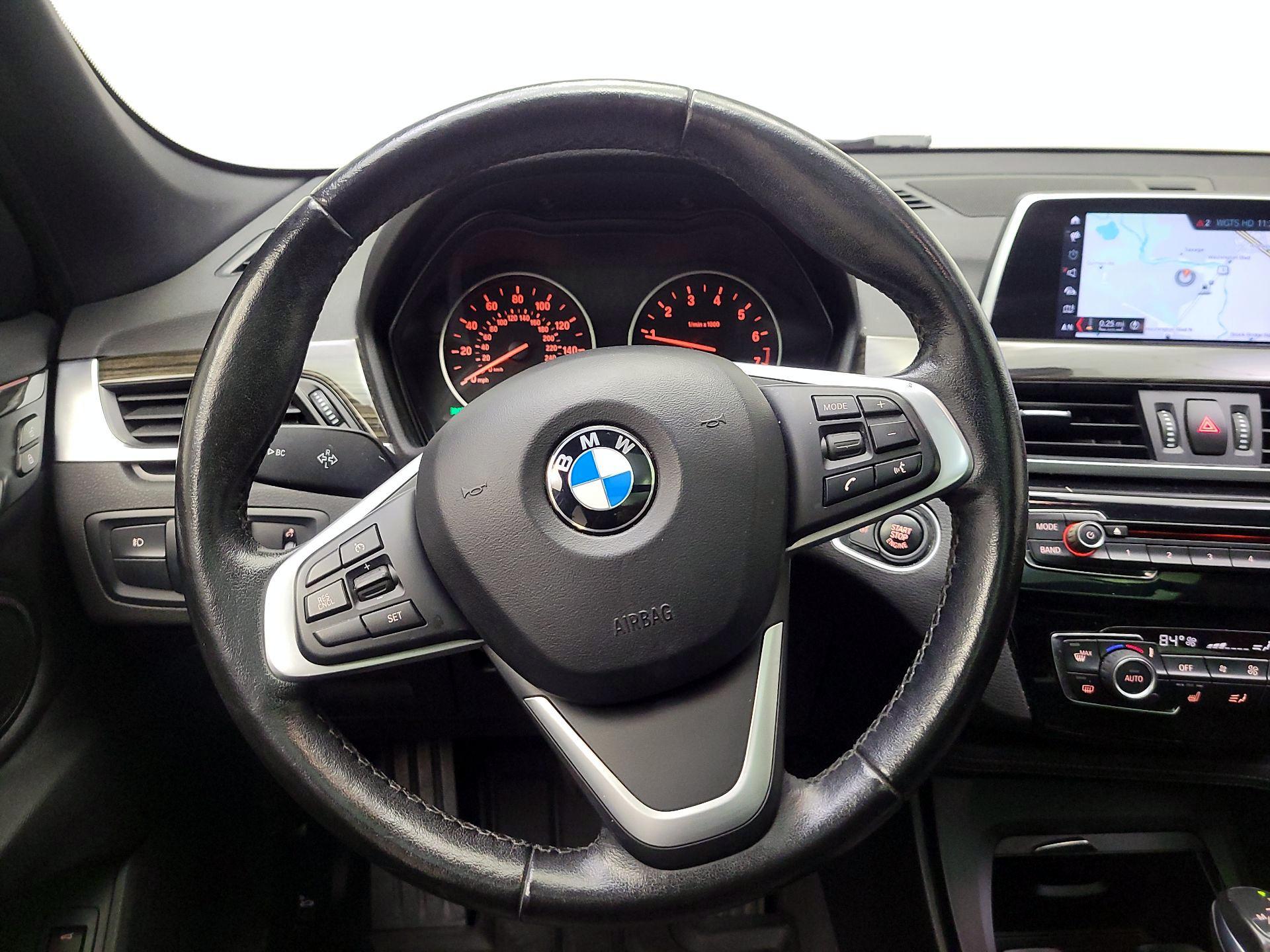 Thumbnail: 2018 BMW X1 - 10