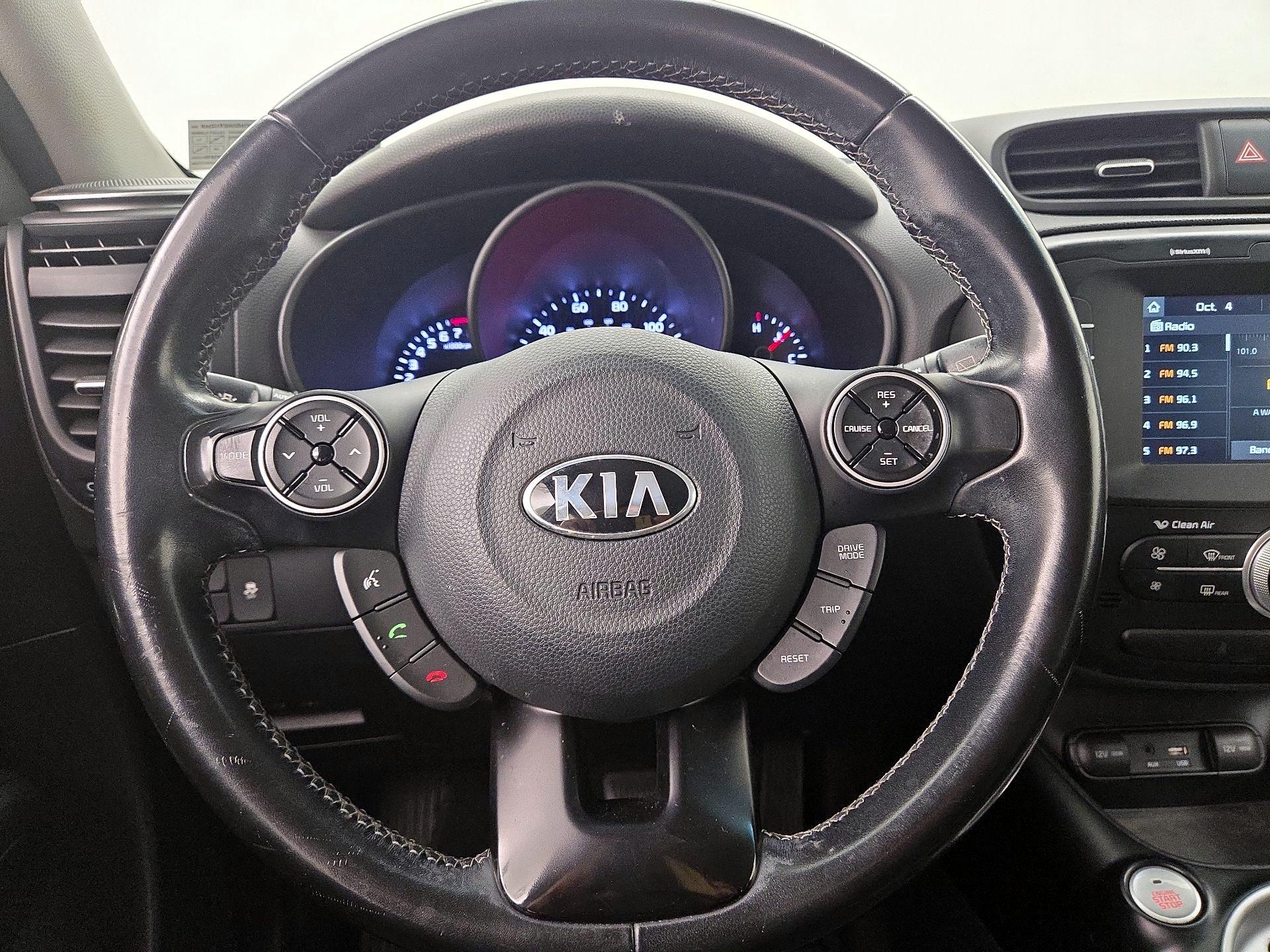 Thumbnail: 2017 Kia Soul - 10