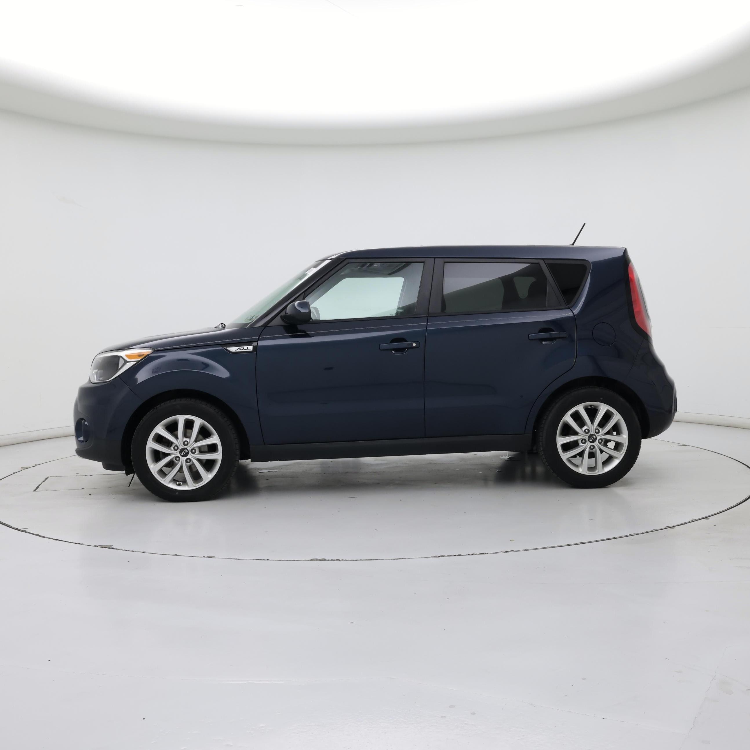 Thumbnail: 2017 Kia Soul - 3