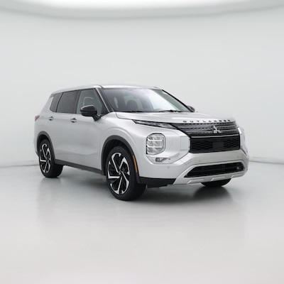 Silver 2022 Mitsubishi Outlander SE