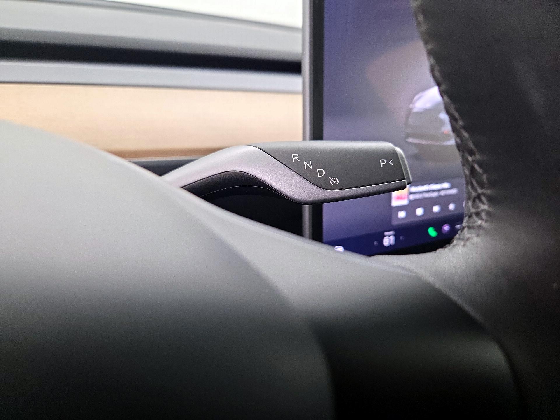 Thumbnail: 2023 Tesla Model Y - 17