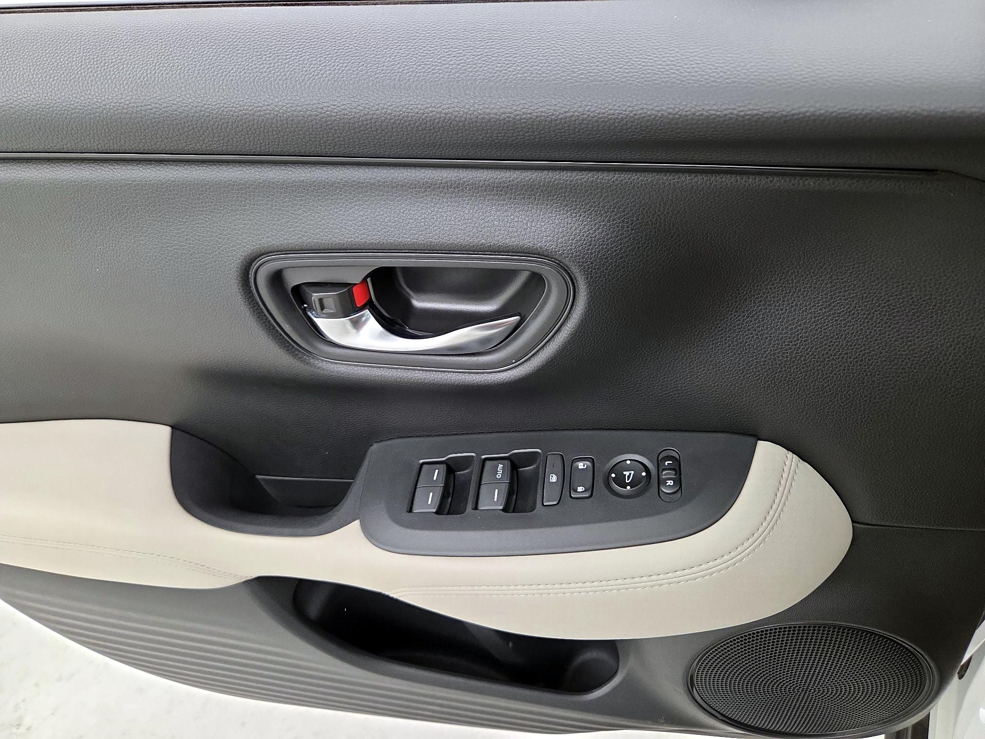 Thumbnail: 2023 Honda HR-V - 12