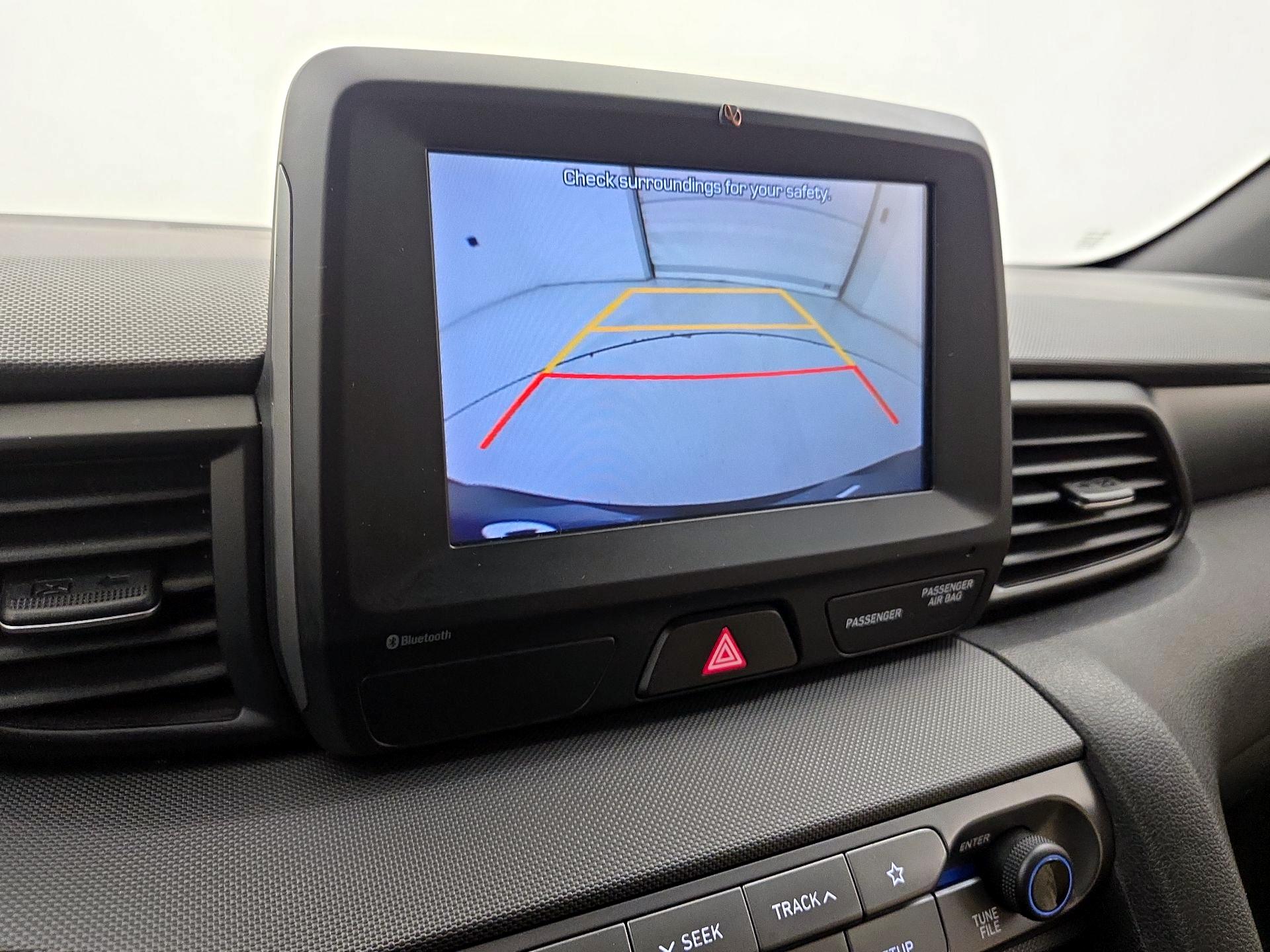 Thumbnail: 2019 Hyundai Veloster - 14