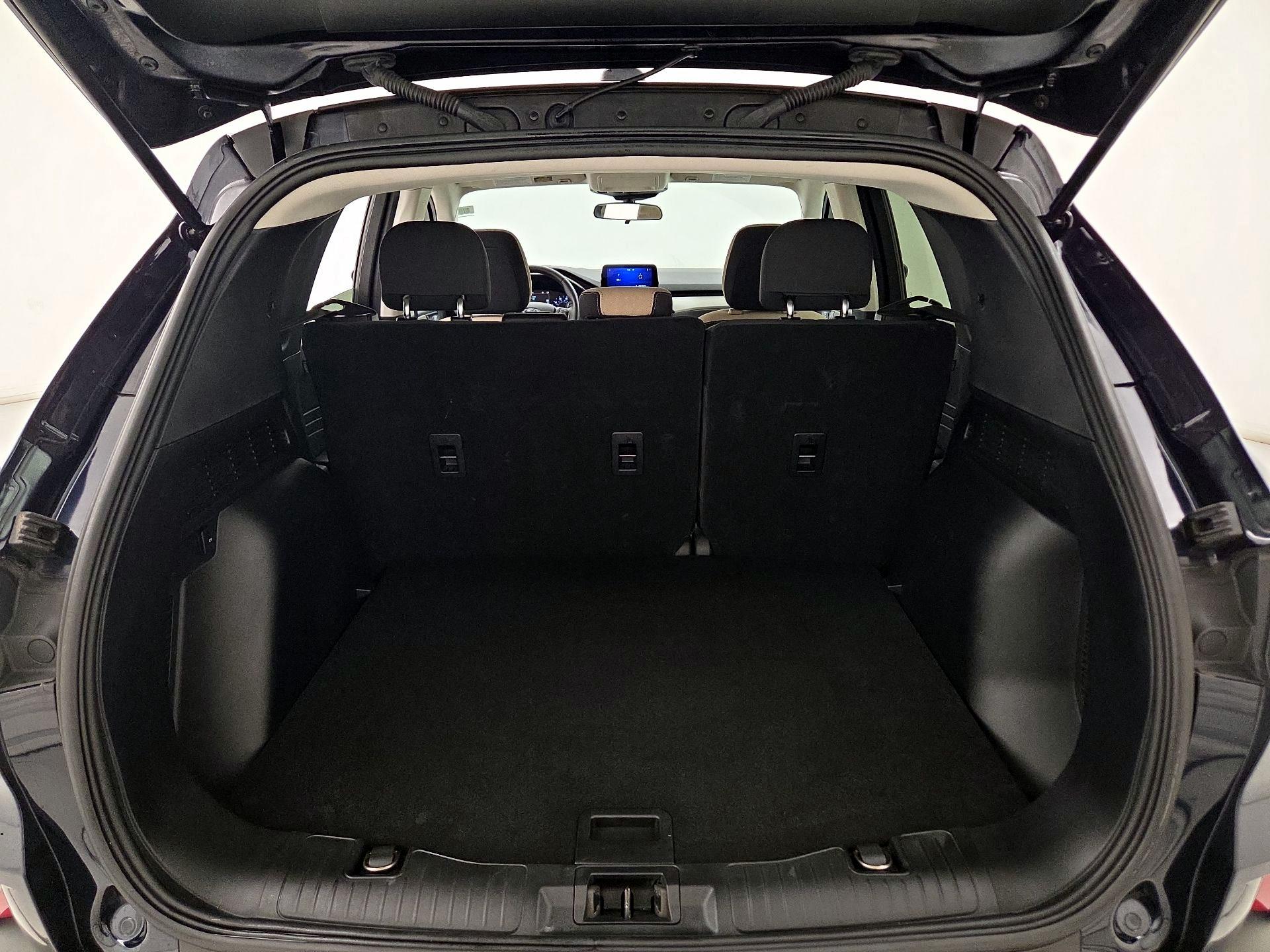 Thumbnail: 2021 Ford Escape - 20