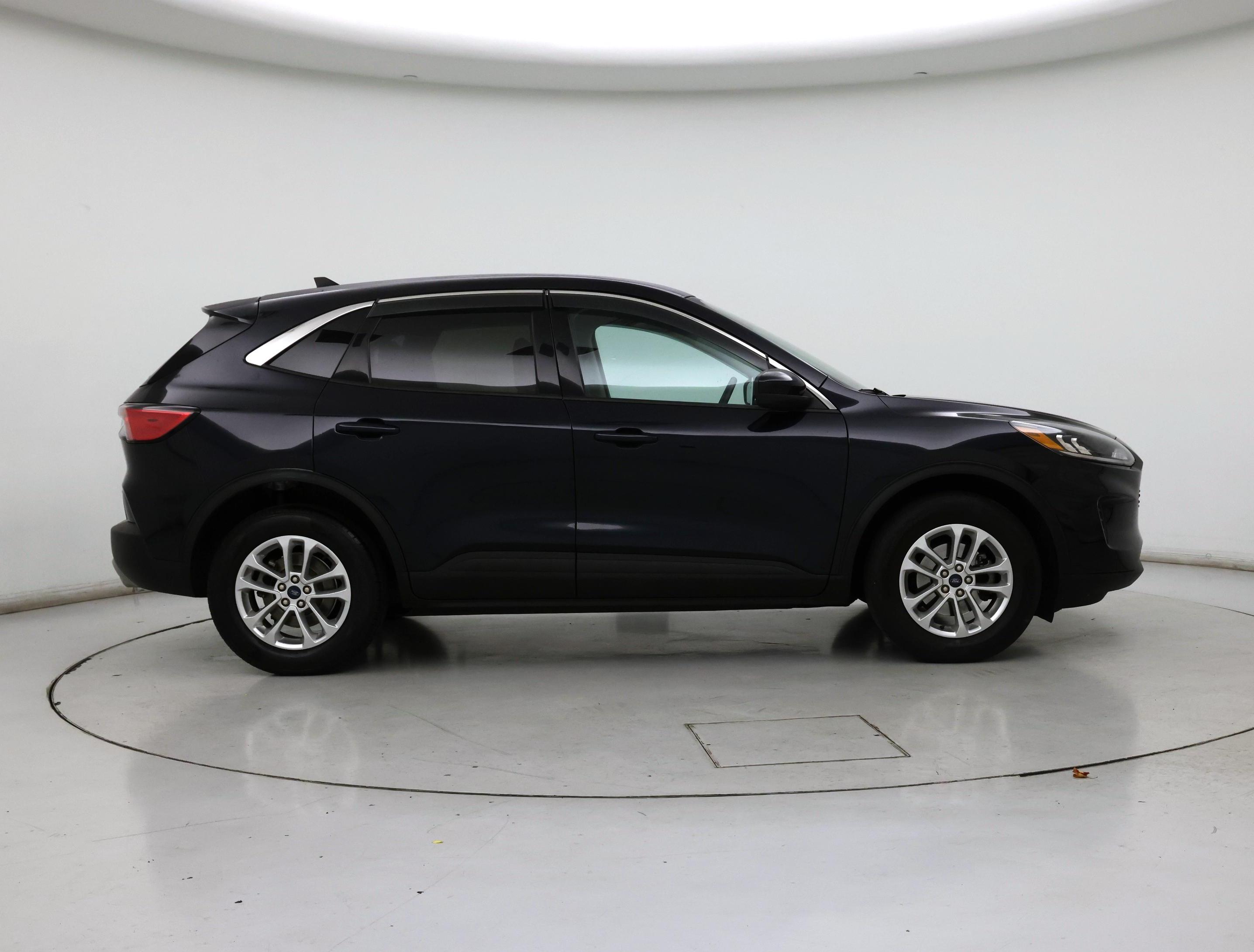 Thumbnail: 2021 Ford Escape - 7