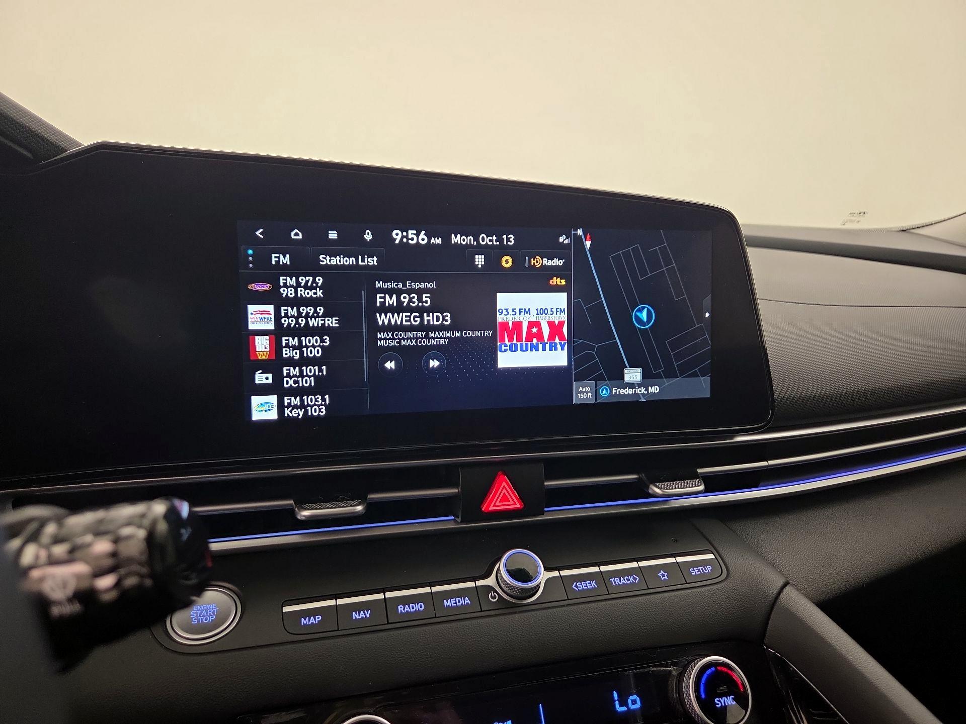 Thumbnail: 2024 Hyundai Elantra - 16