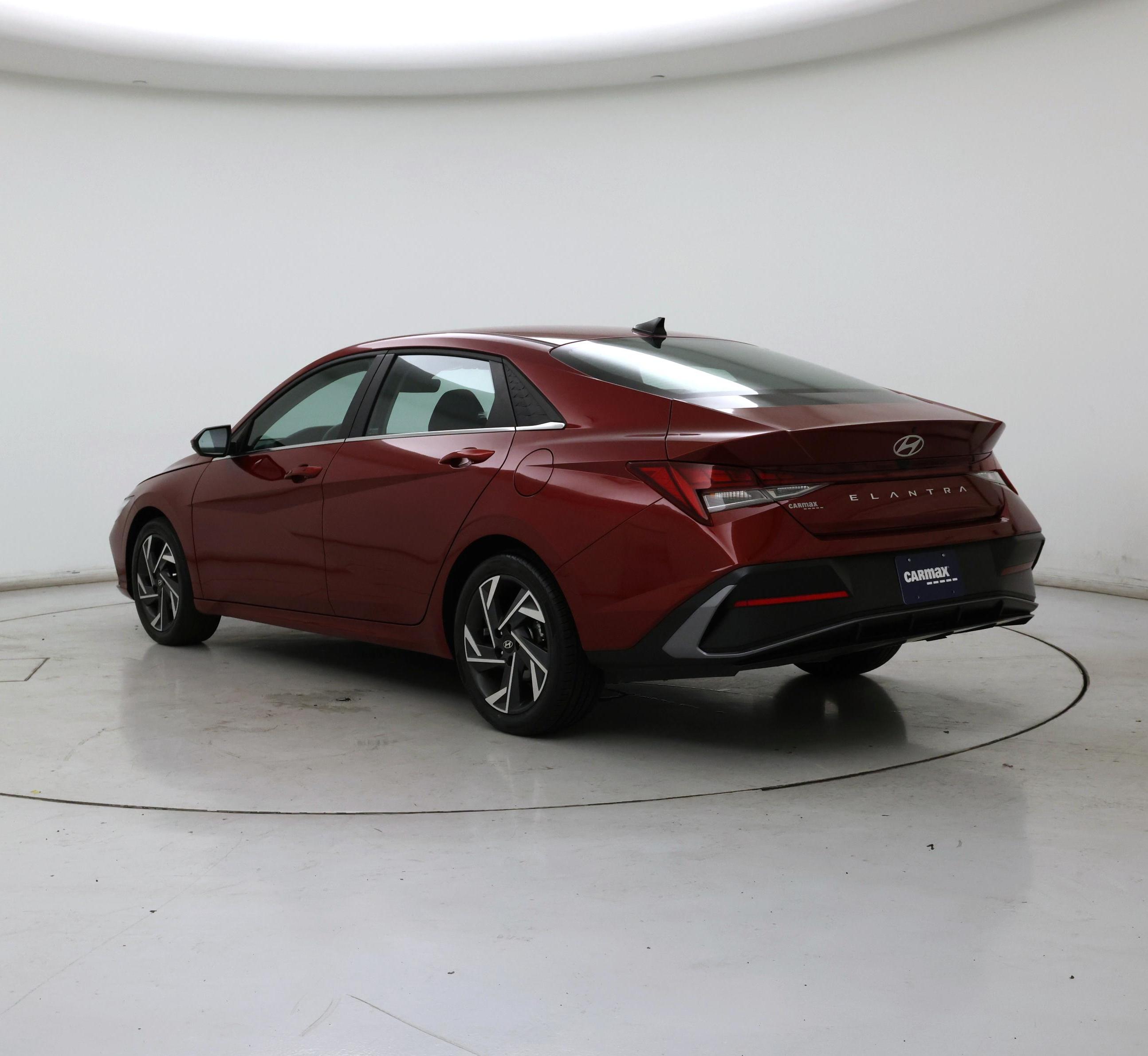 Thumbnail: 2024 Hyundai Elantra - 2