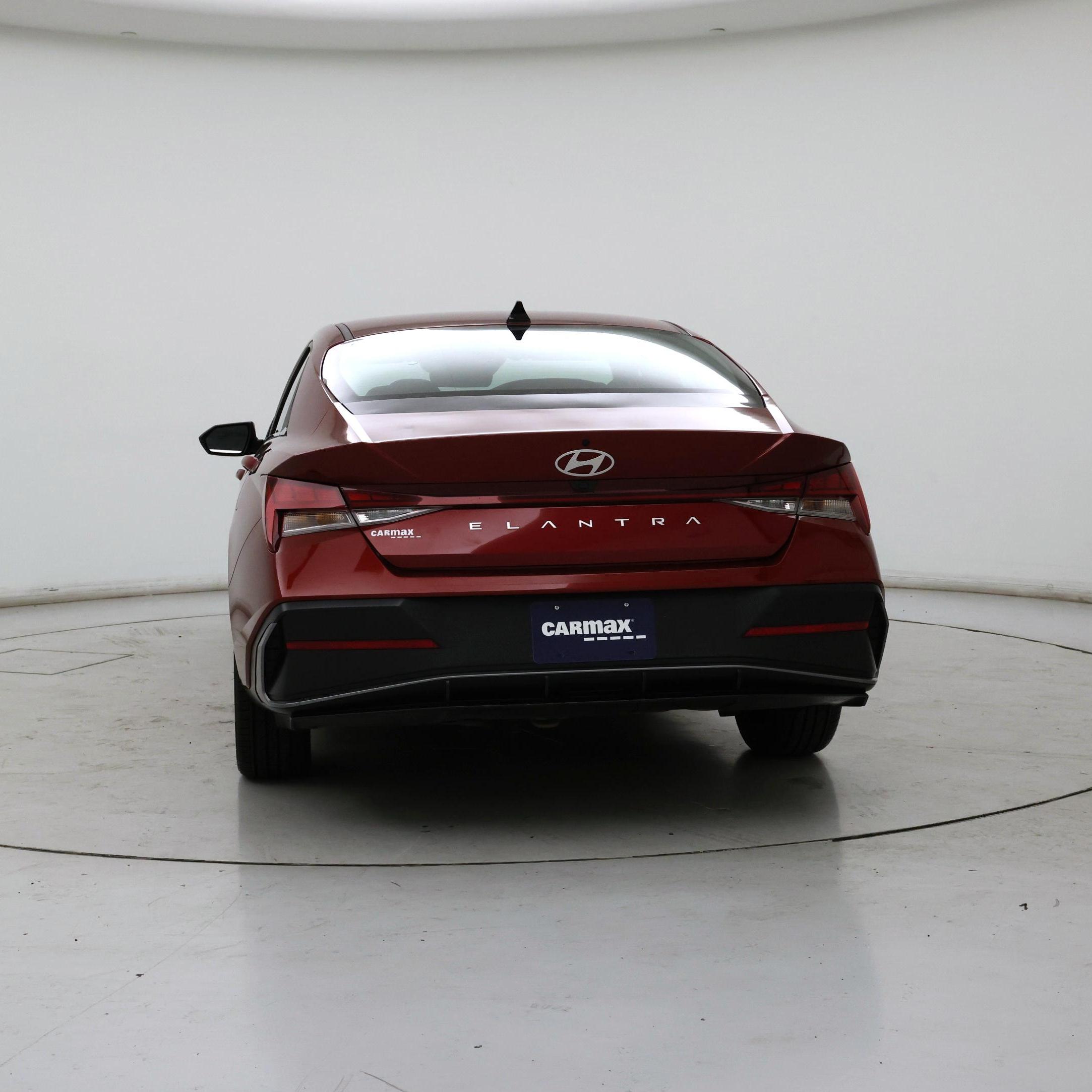 Thumbnail: 2024 Hyundai Elantra - 6