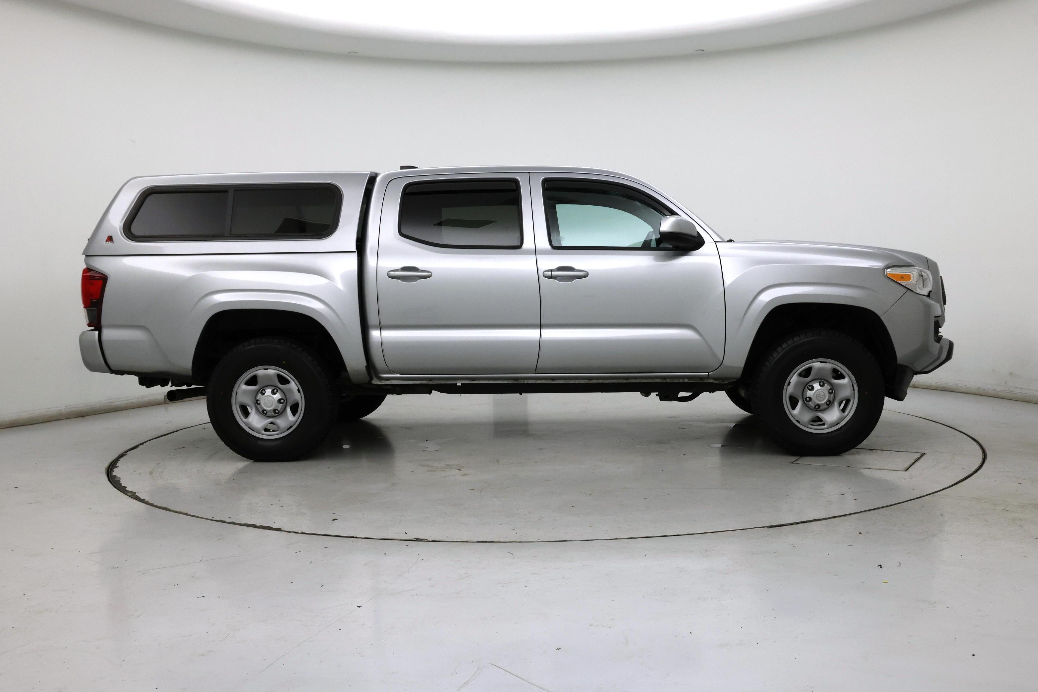 Thumbnail: 2023 Toyota Tacoma - 7