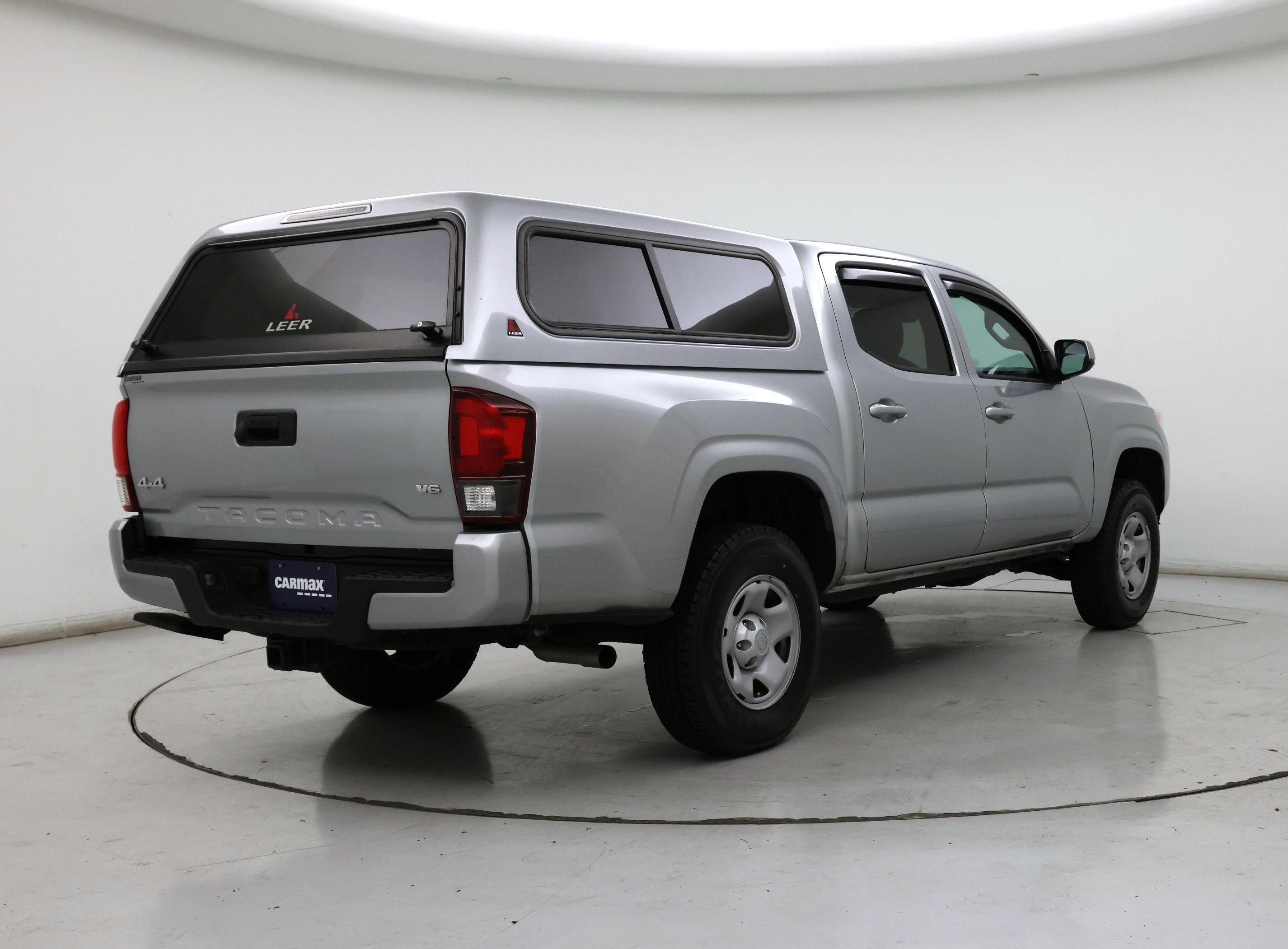 Thumbnail: 2023 Toyota Tacoma - 8