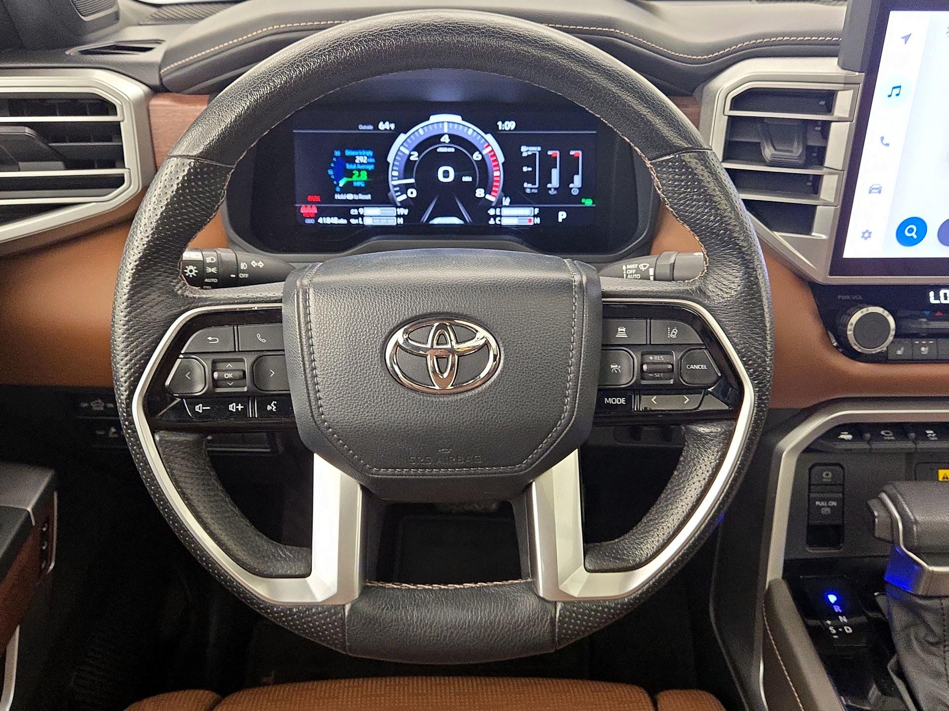 Thumbnail: 2022 Toyota Tundra - 10