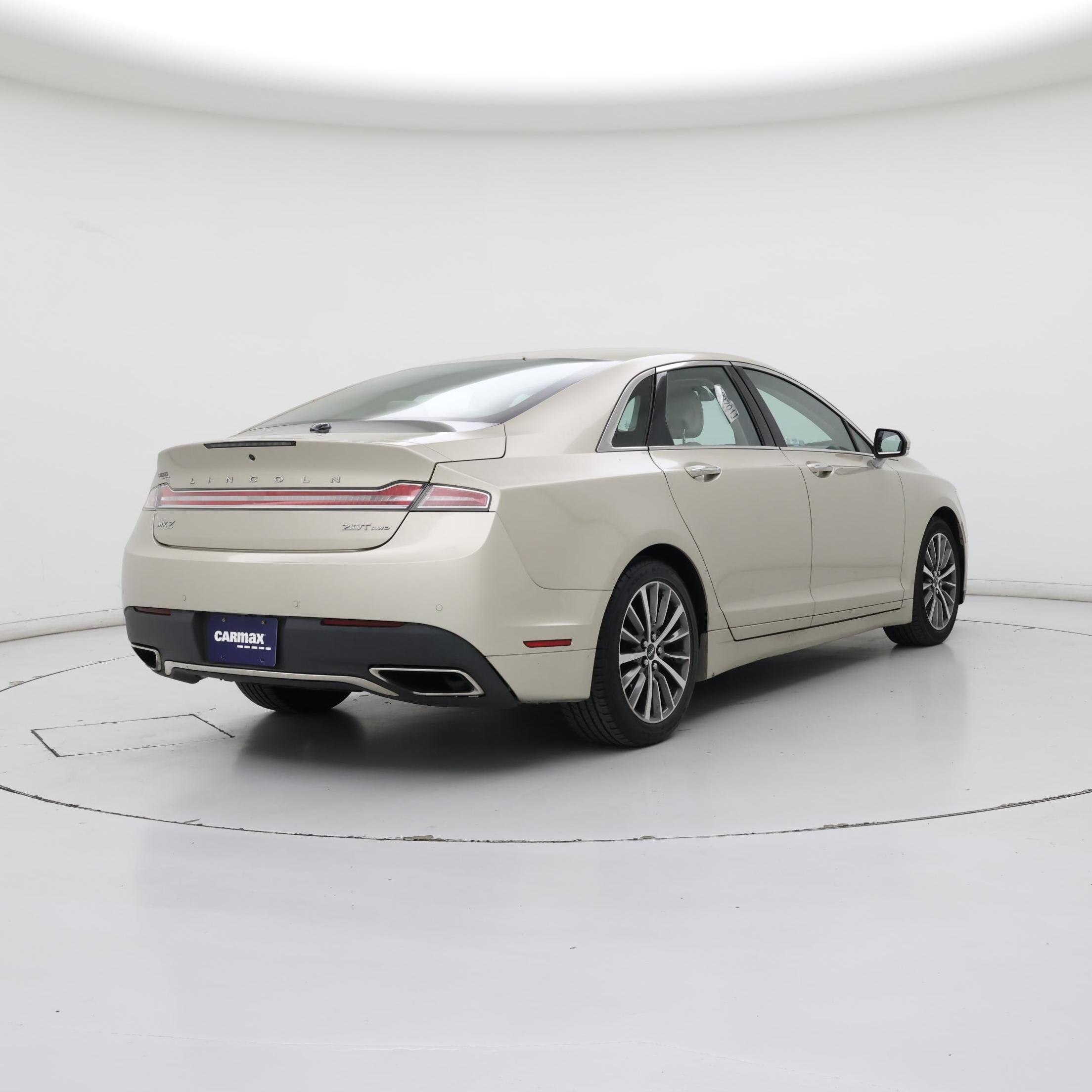 Thumbnail: 2017 Lincoln MKZ - 8