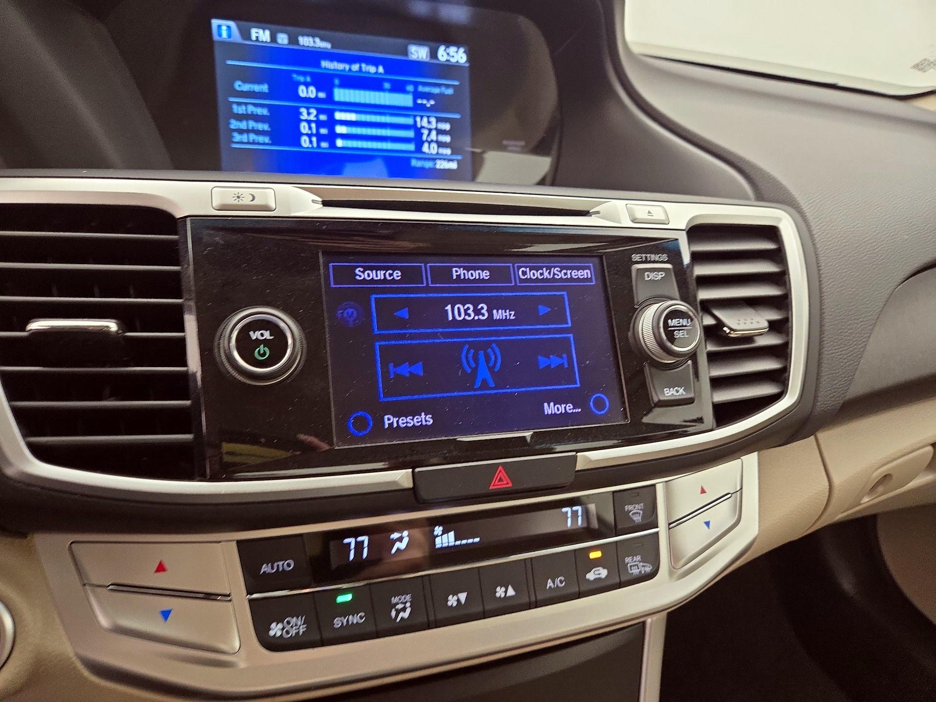 Thumbnail: 2014 Honda Accord - 15