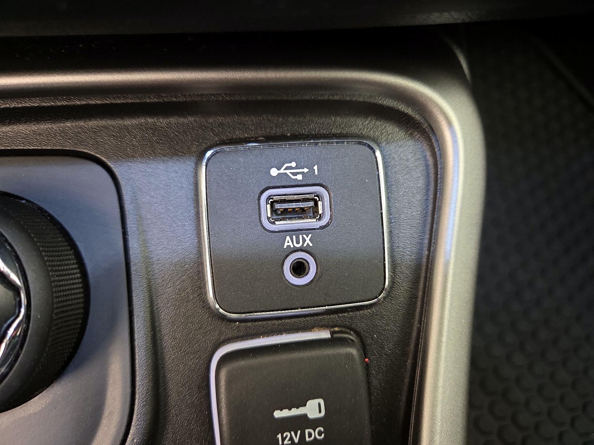 Thumbnail: 2020 Jeep Compass - 18