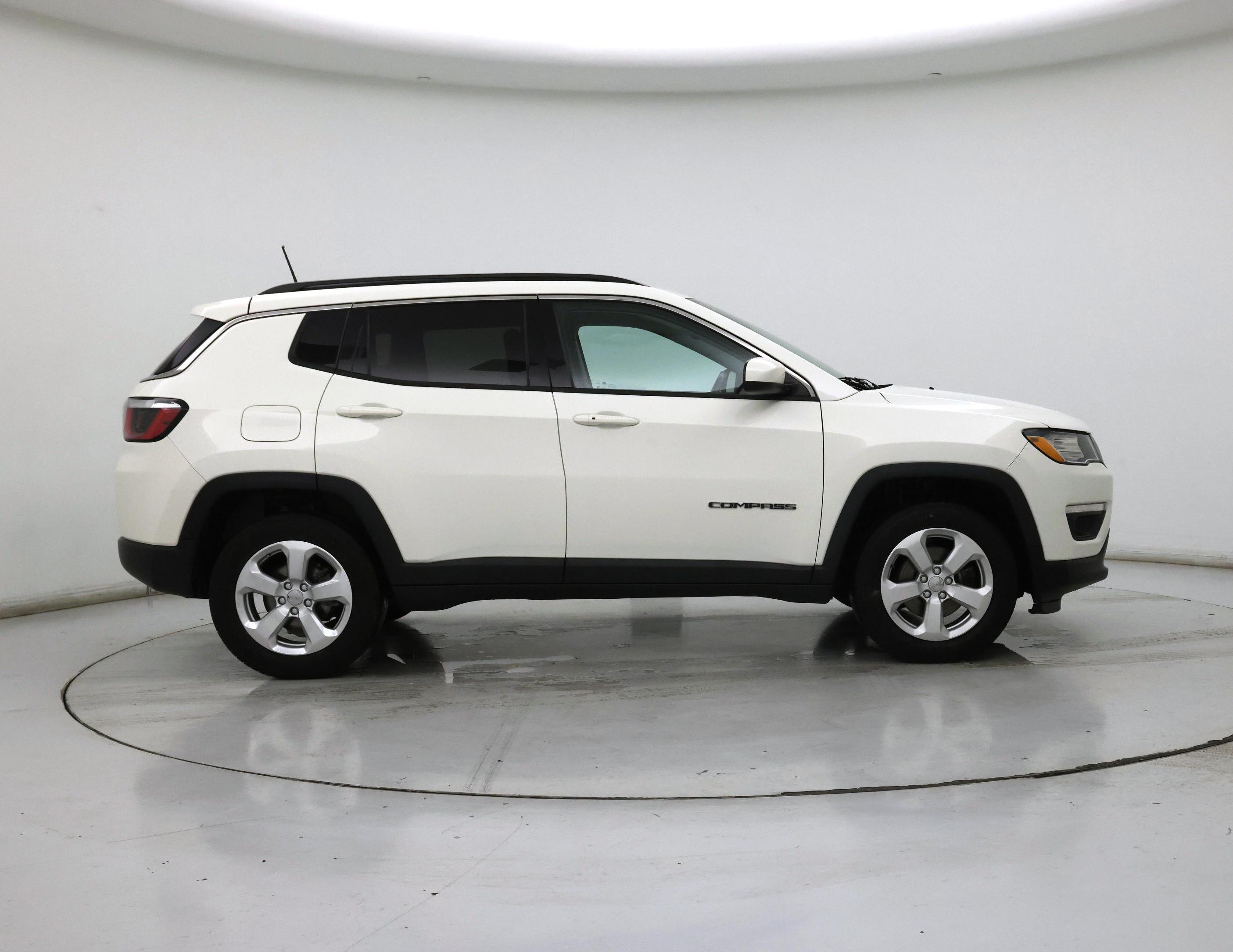 Thumbnail: 2020 Jeep Compass - 7