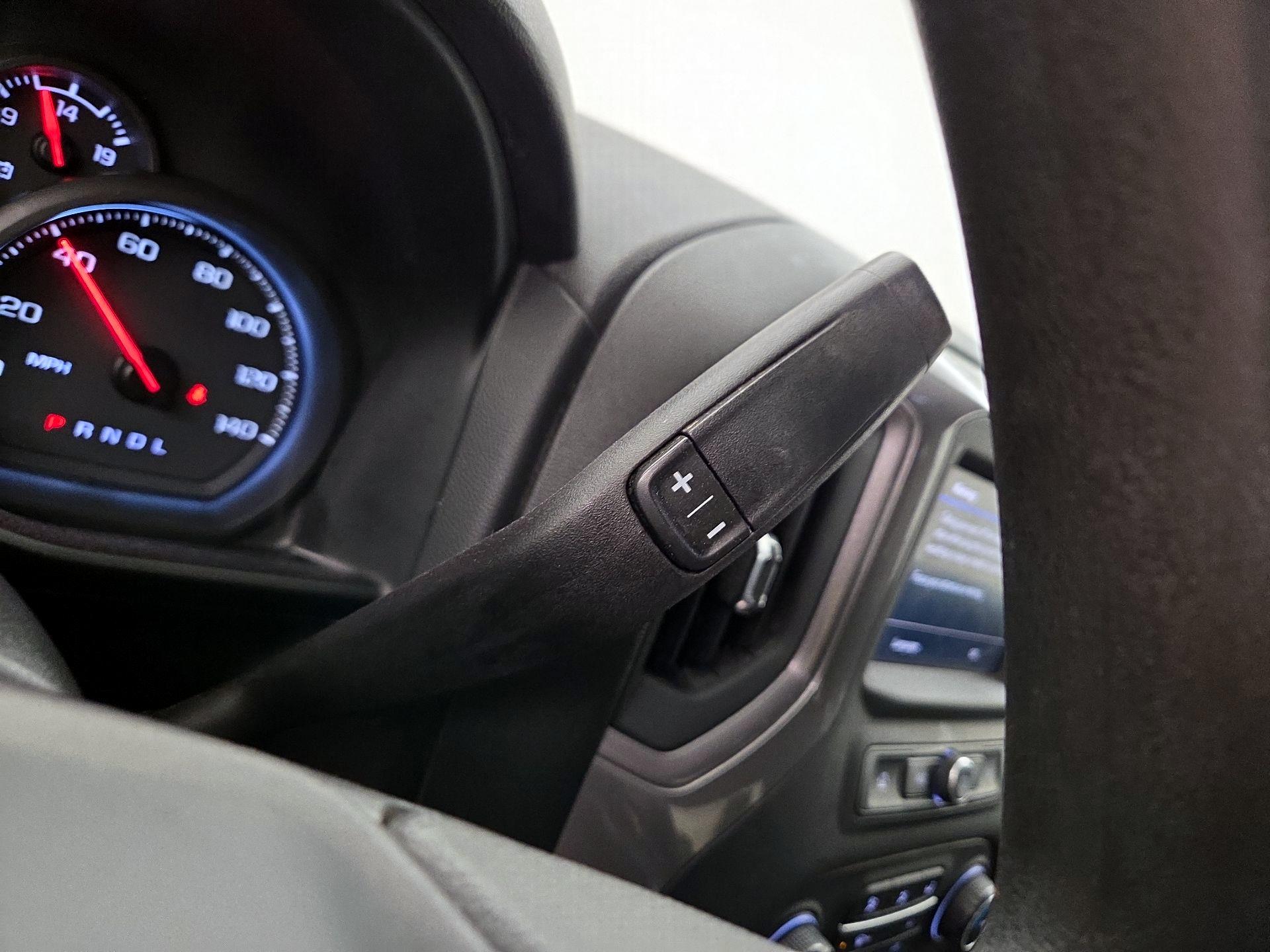 Thumbnail: 2020 Chevrolet Silverado 1500 - 17