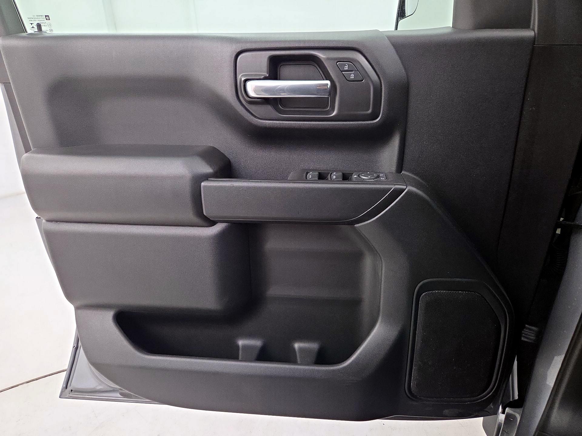 Thumbnail: 2021 Chevrolet Silverado 1500 - 12