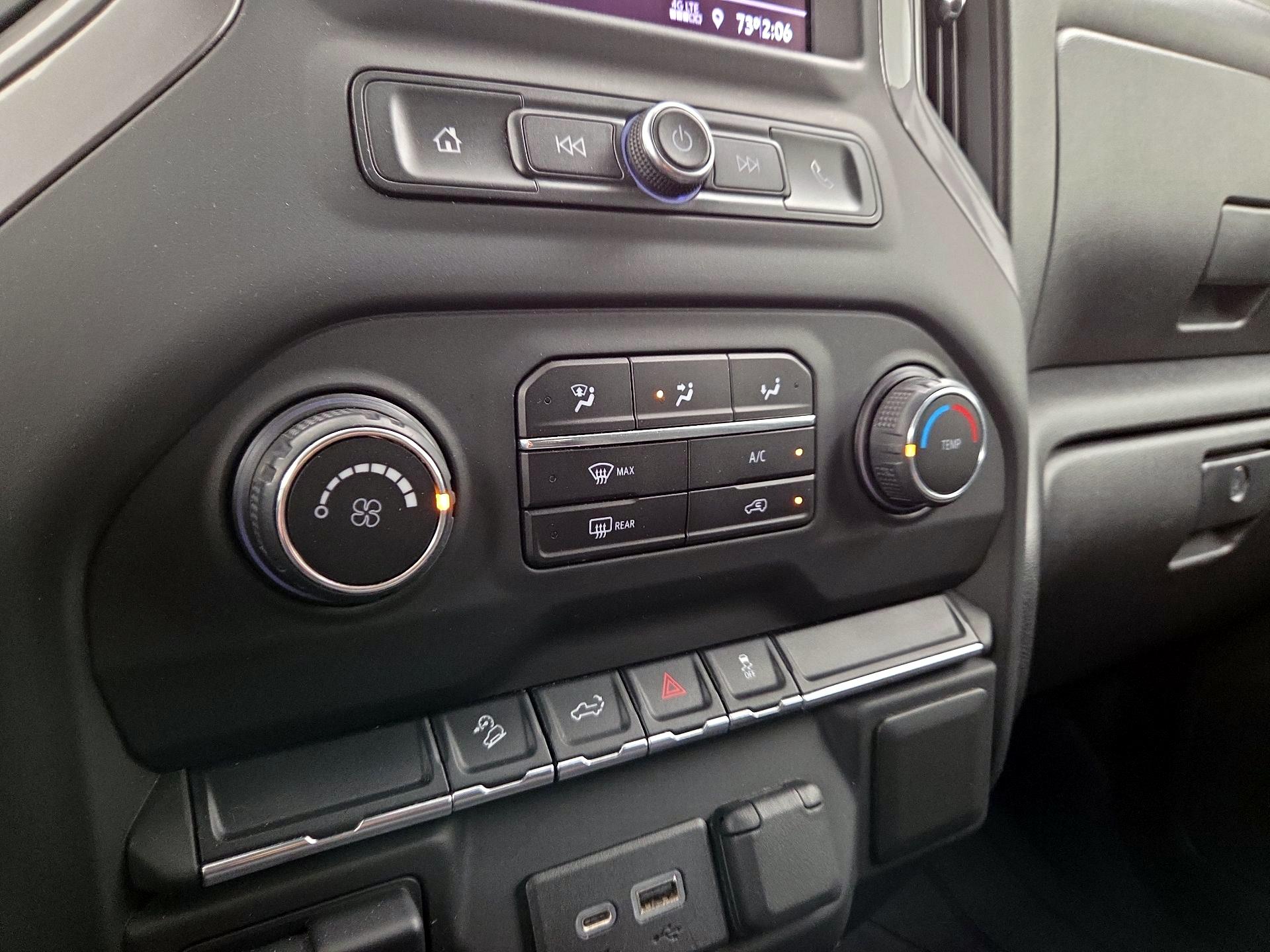 Thumbnail: 2021 Chevrolet Silverado 1500 - 16