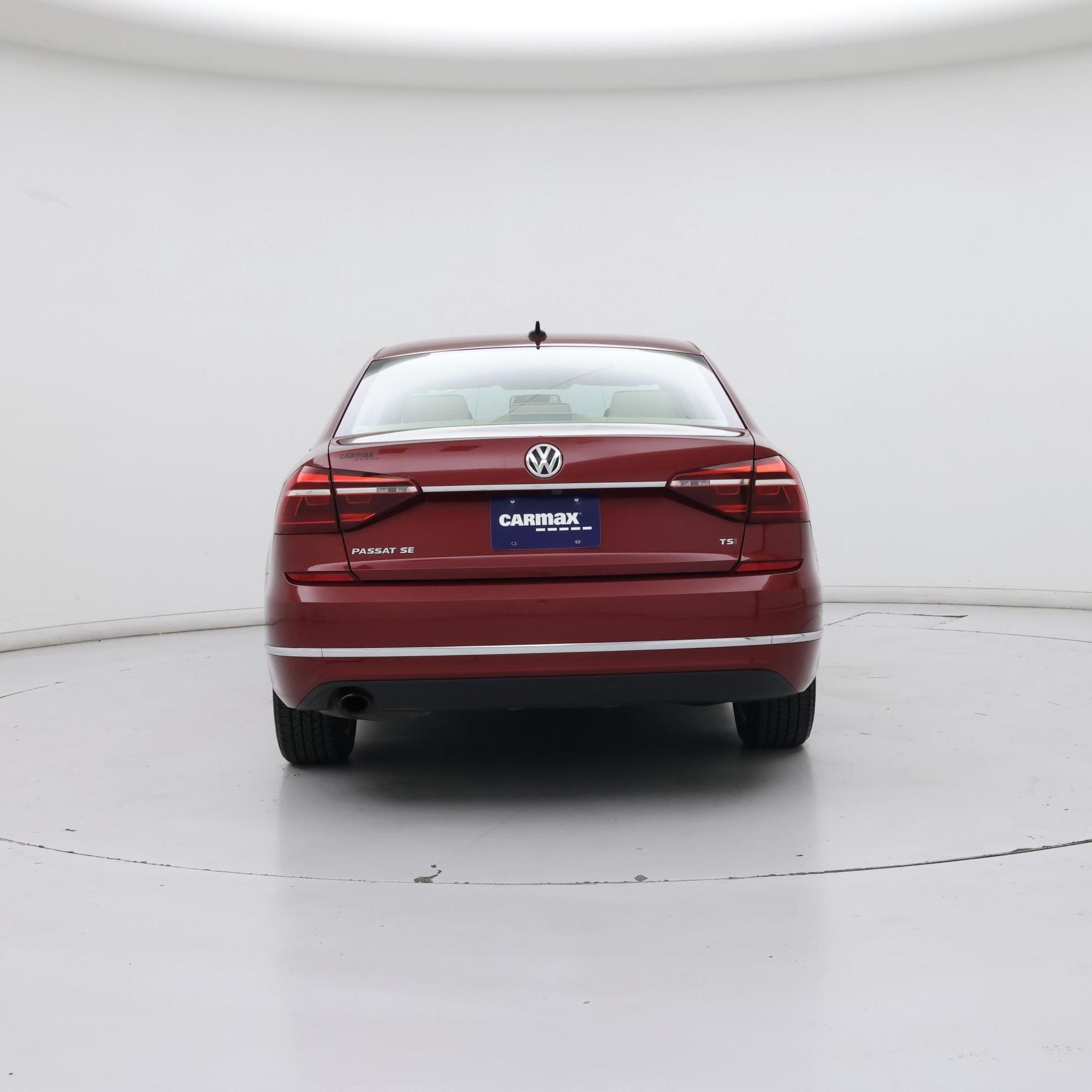Thumbnail: 2018 Volkswagen Passat - 6