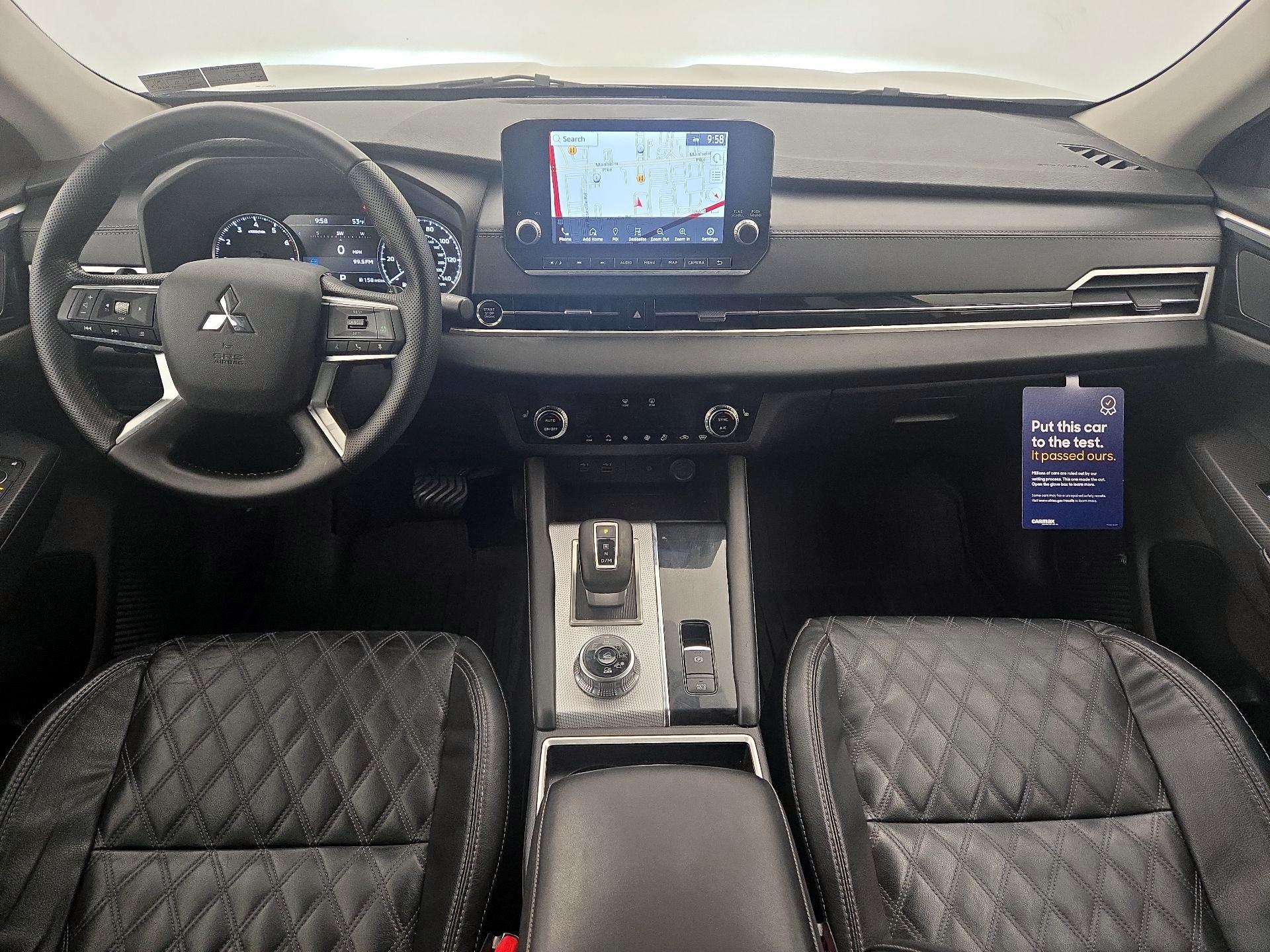 Thumbnail: 2022 Mitsubishi Outlander - 9