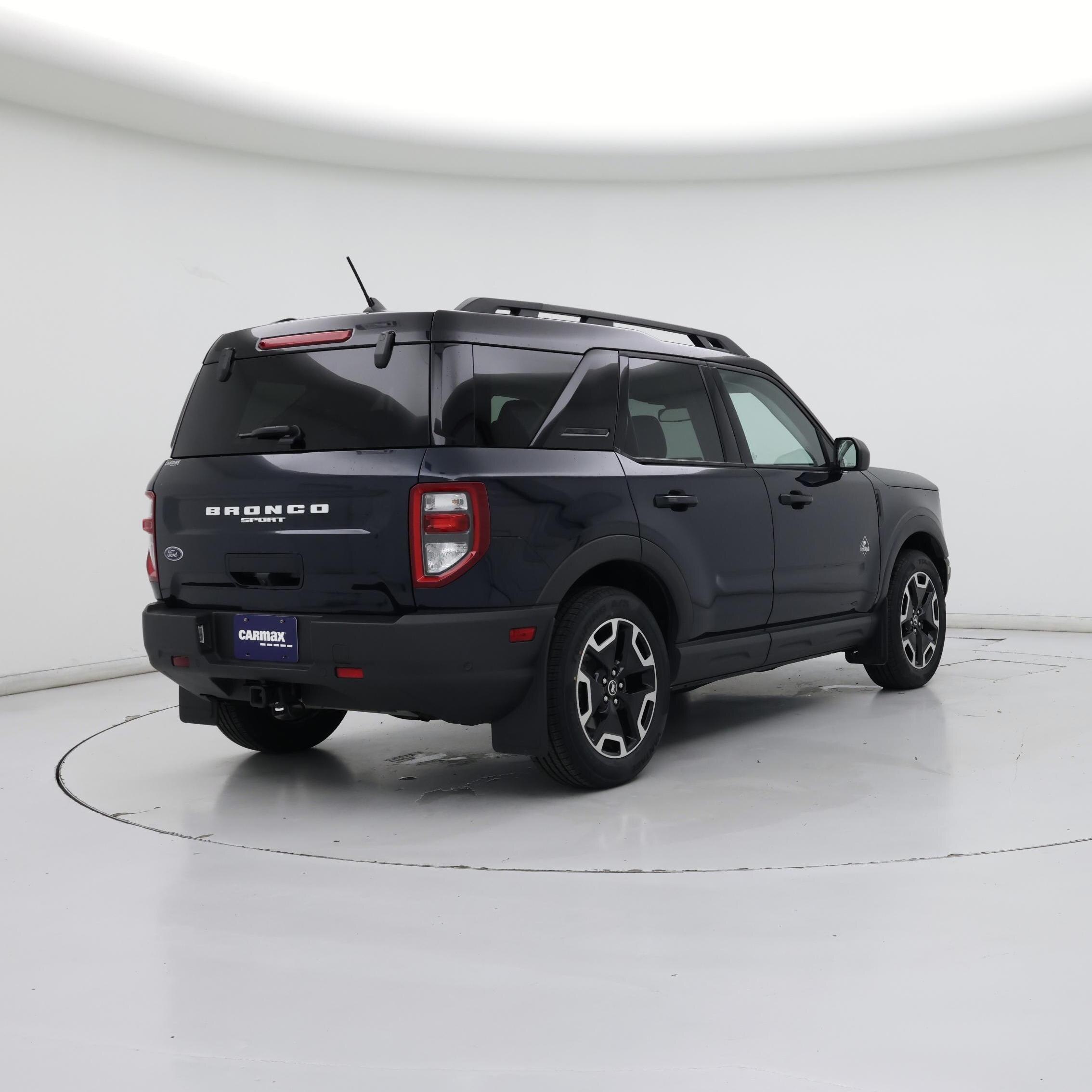 Thumbnail: 2022 Ford Bronco Sport - 8