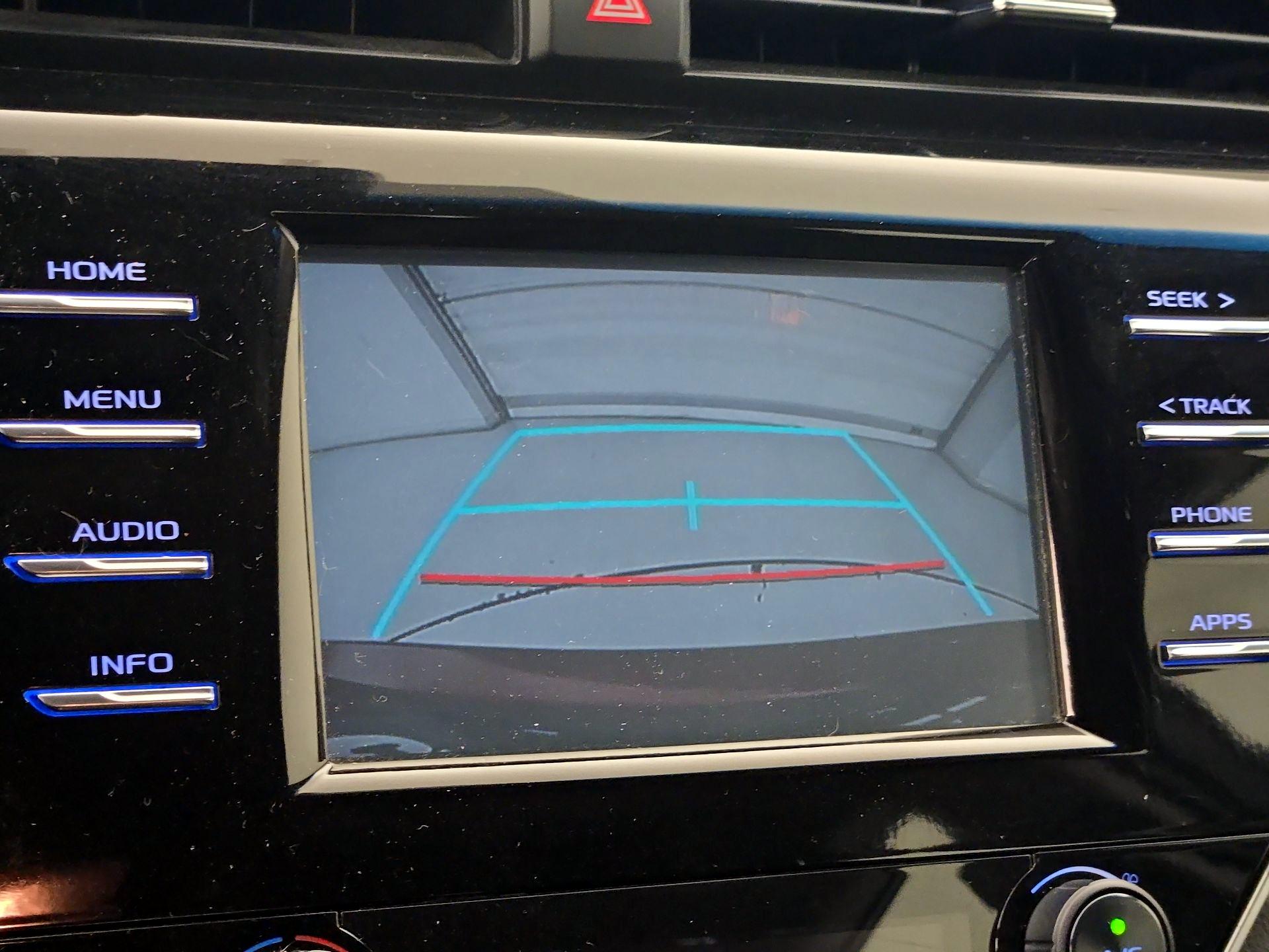 Thumbnail: 2018 Toyota Camry - 13