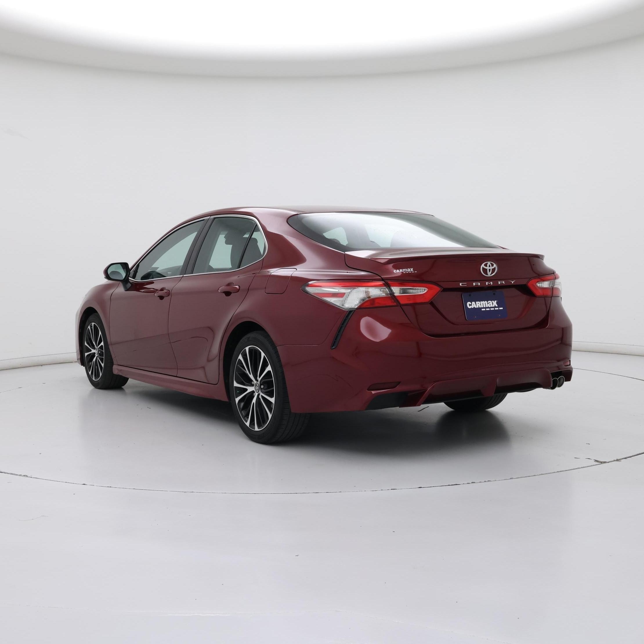 Thumbnail: 2018 Toyota Camry - 2