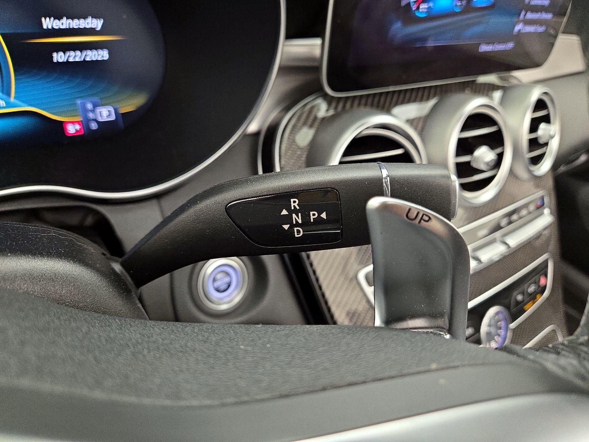 Thumbnail: 2020 Mercedes-Benz C-Class - 18