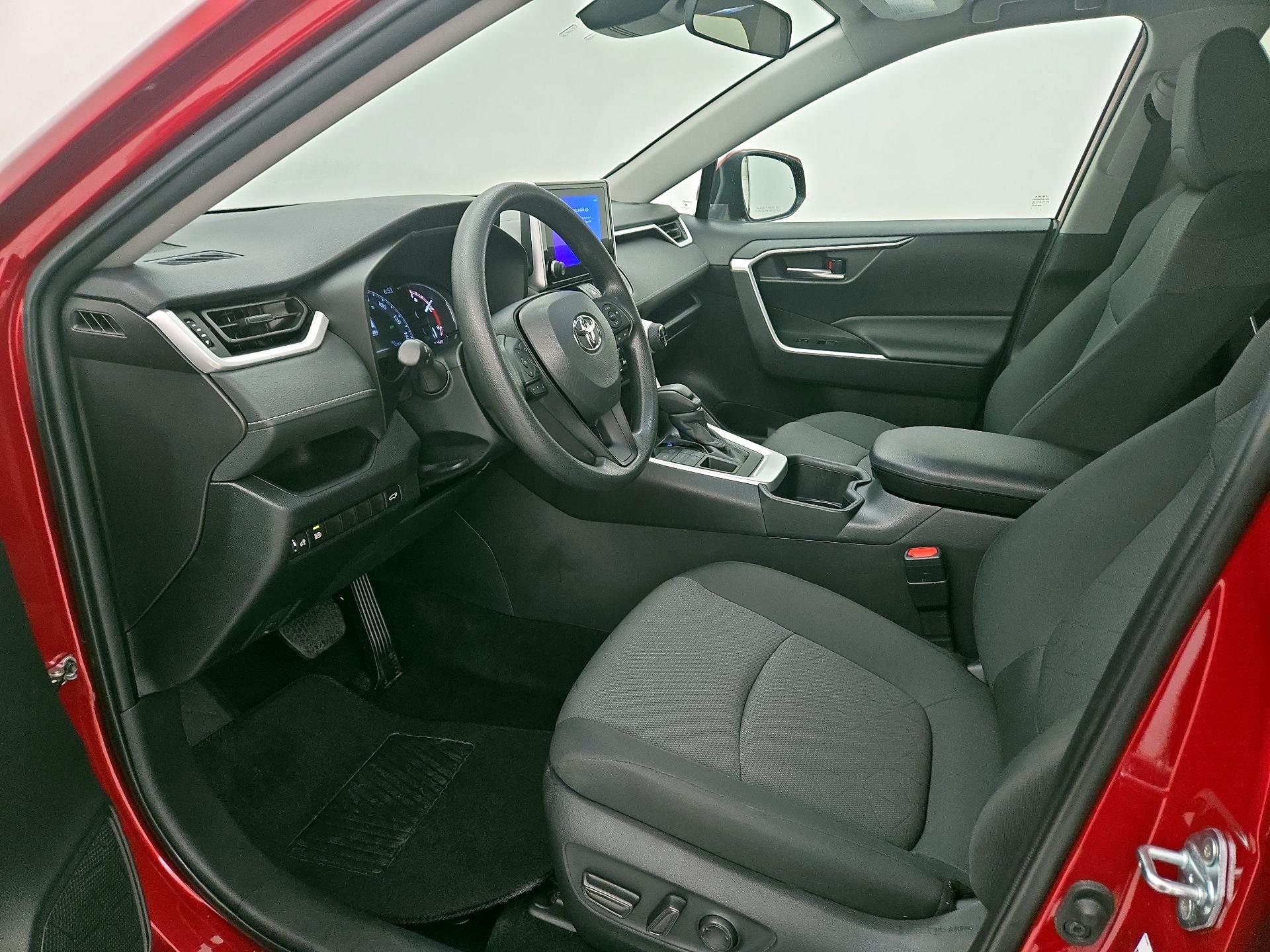 Thumbnail: 2024 Toyota RAV4 - 11