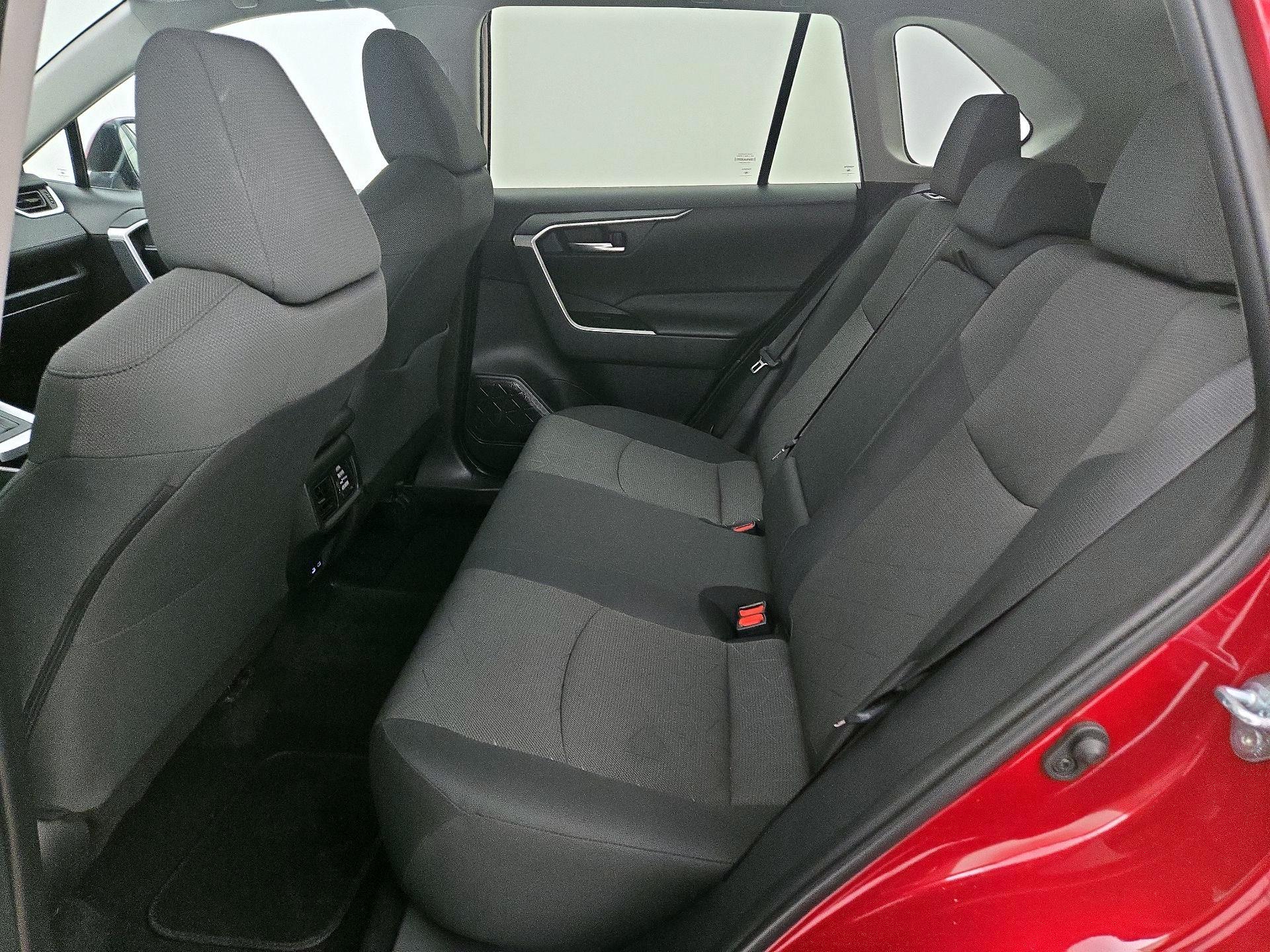 Thumbnail: 2024 Toyota RAV4 - 19