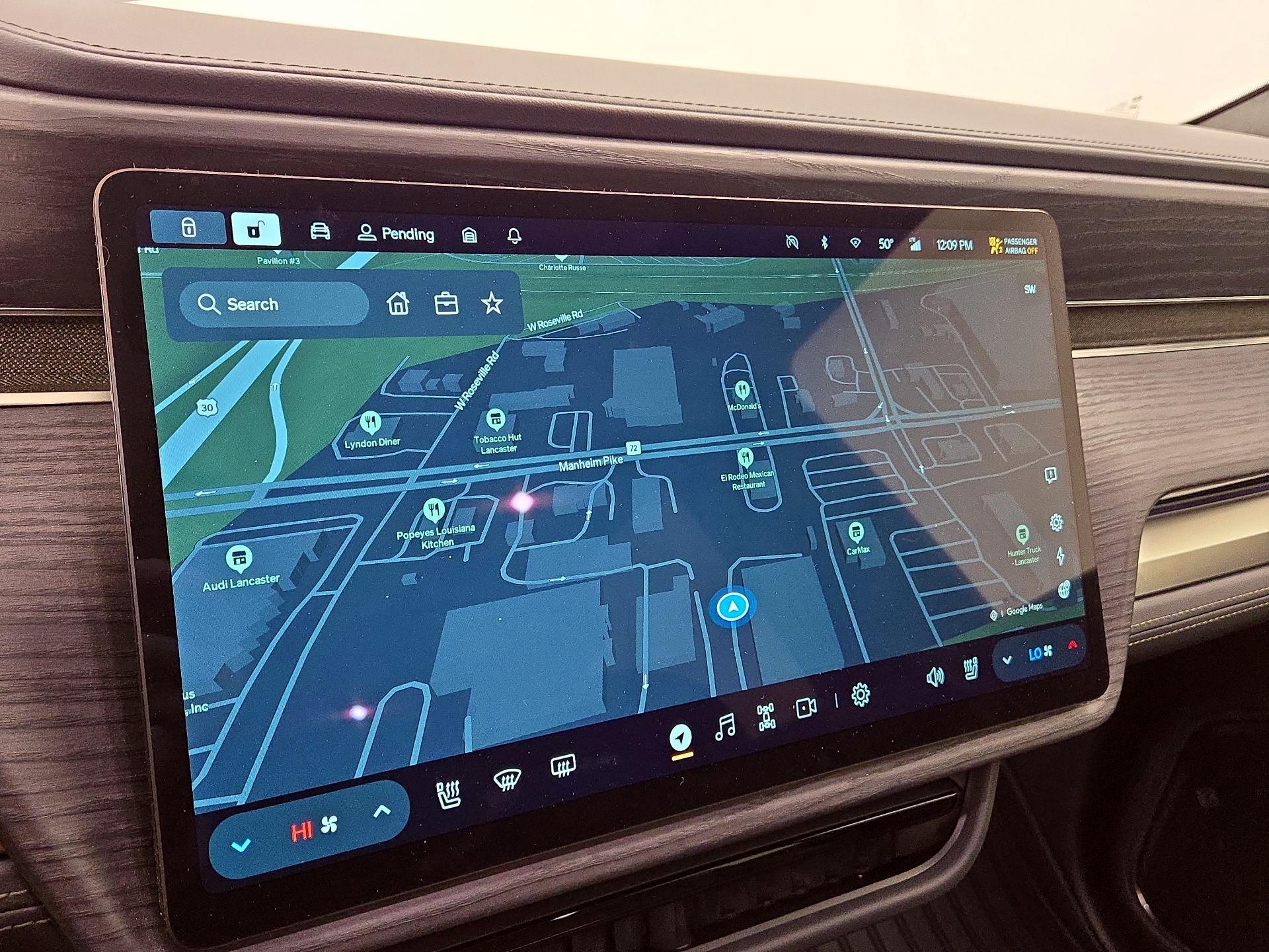 Thumbnail: 2023 Rivian R1S - 13