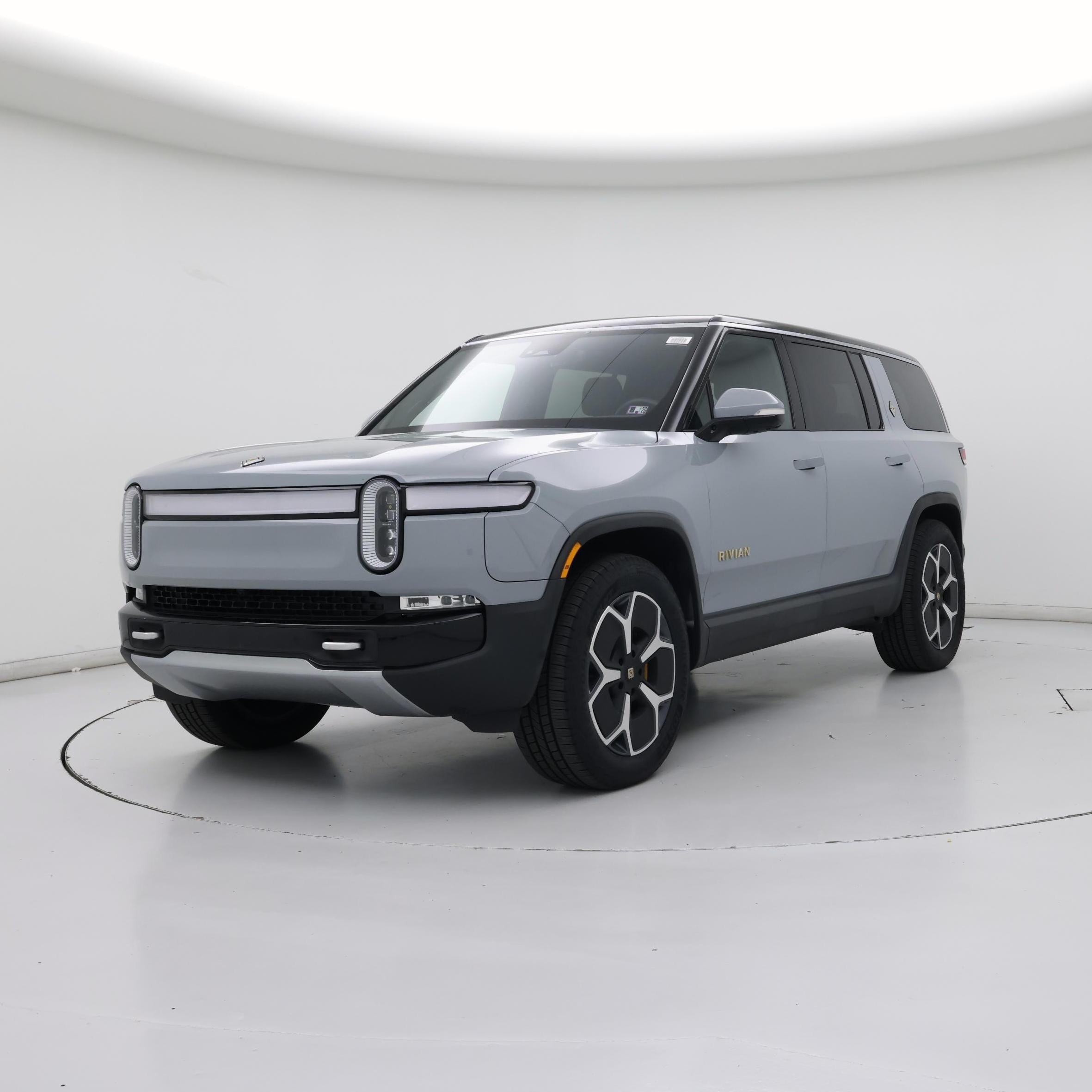 Thumbnail: 2023 Rivian R1S - 4