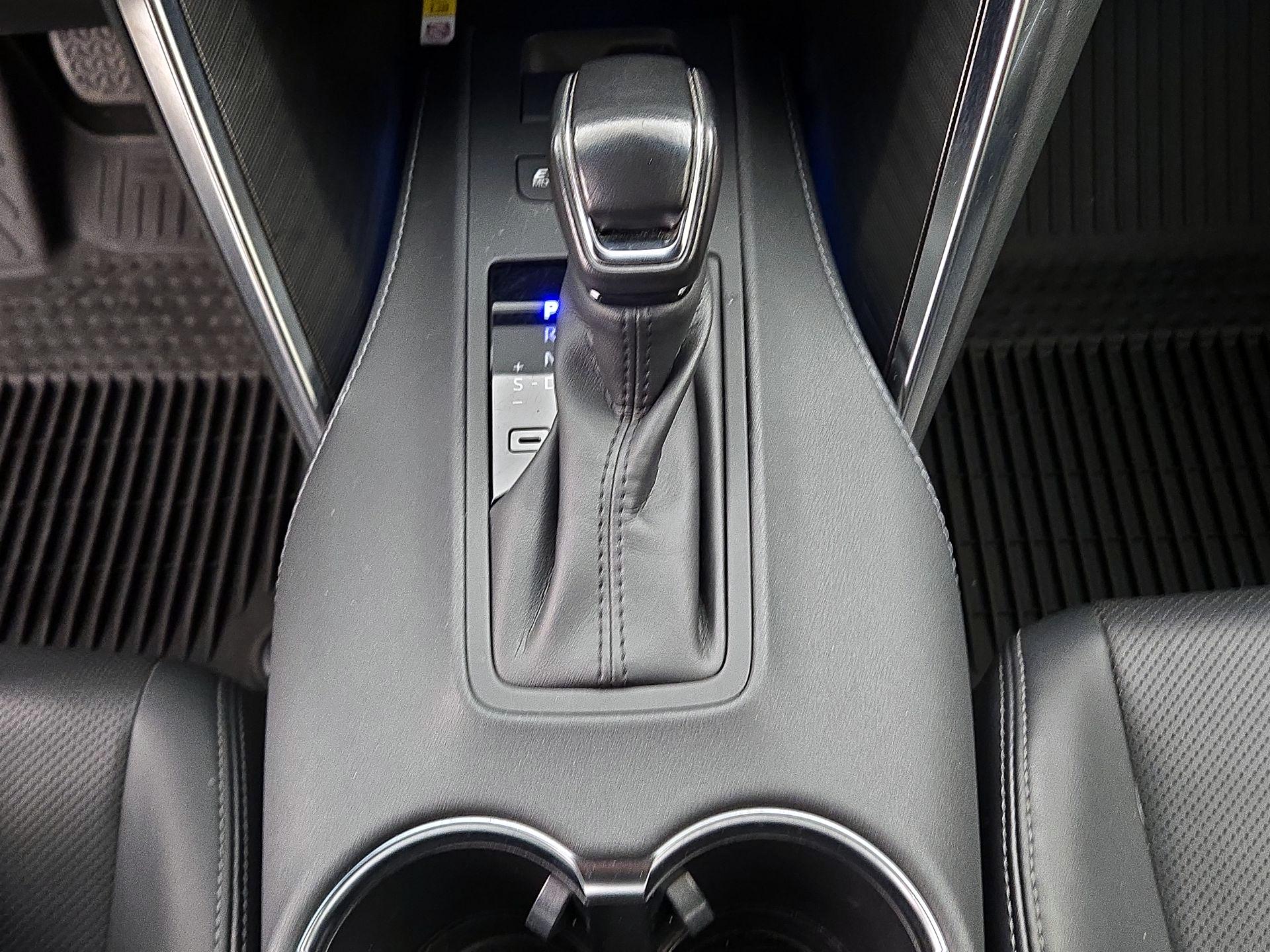 Thumbnail: 2021 Toyota Venza - 17