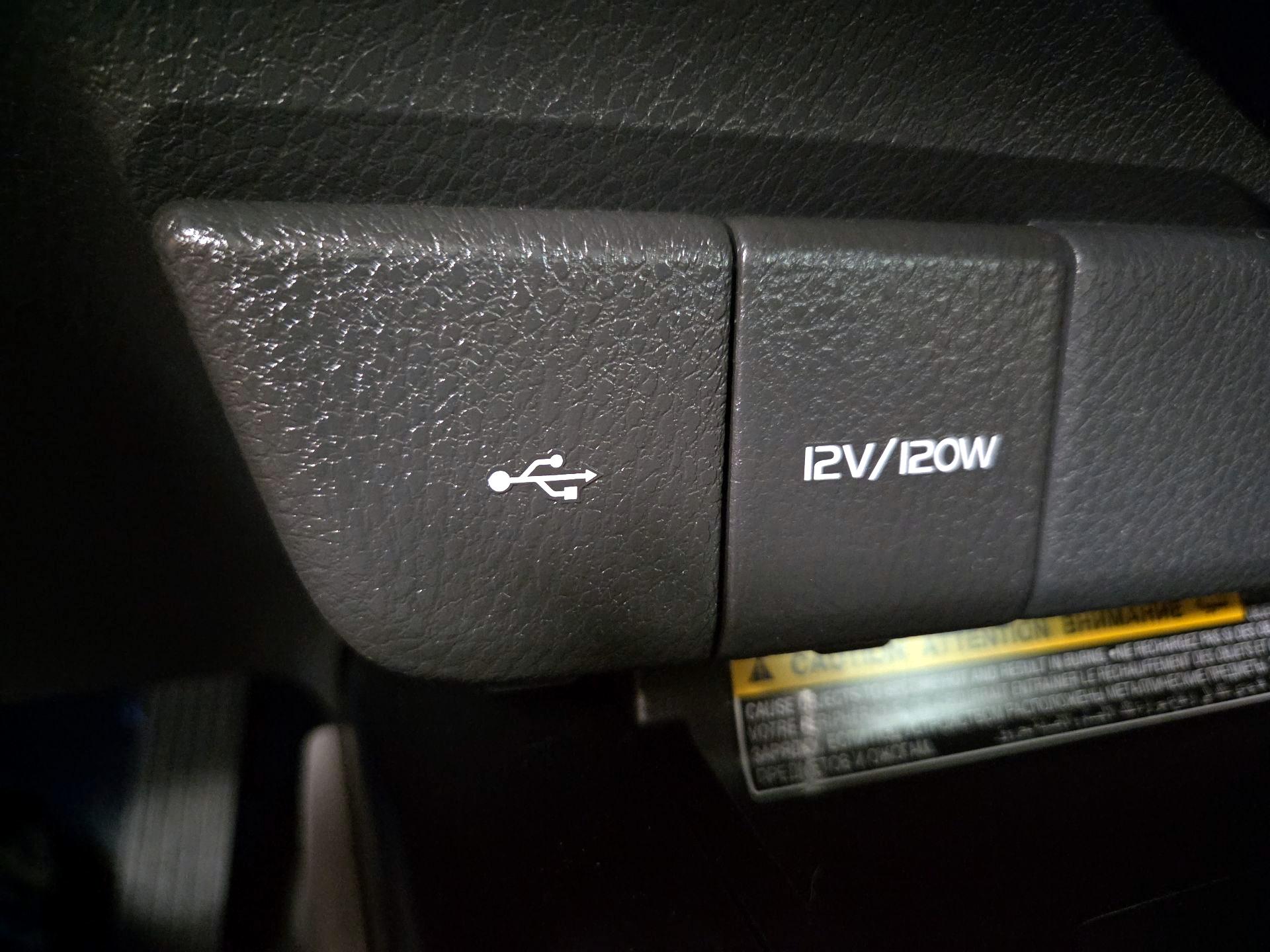 Thumbnail: 2020 Toyota Camry - 18