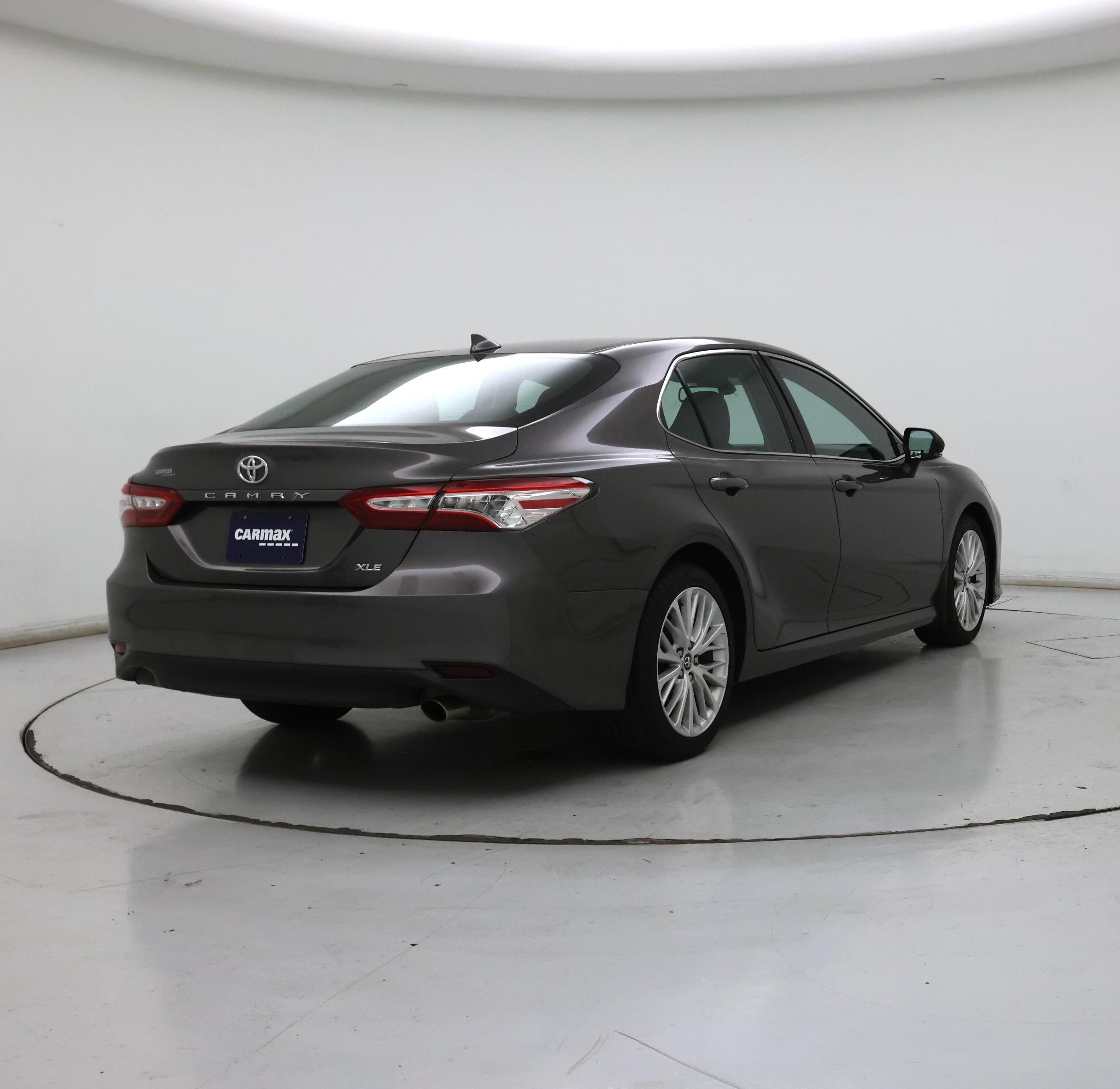 Thumbnail: 2020 Toyota Camry - 8