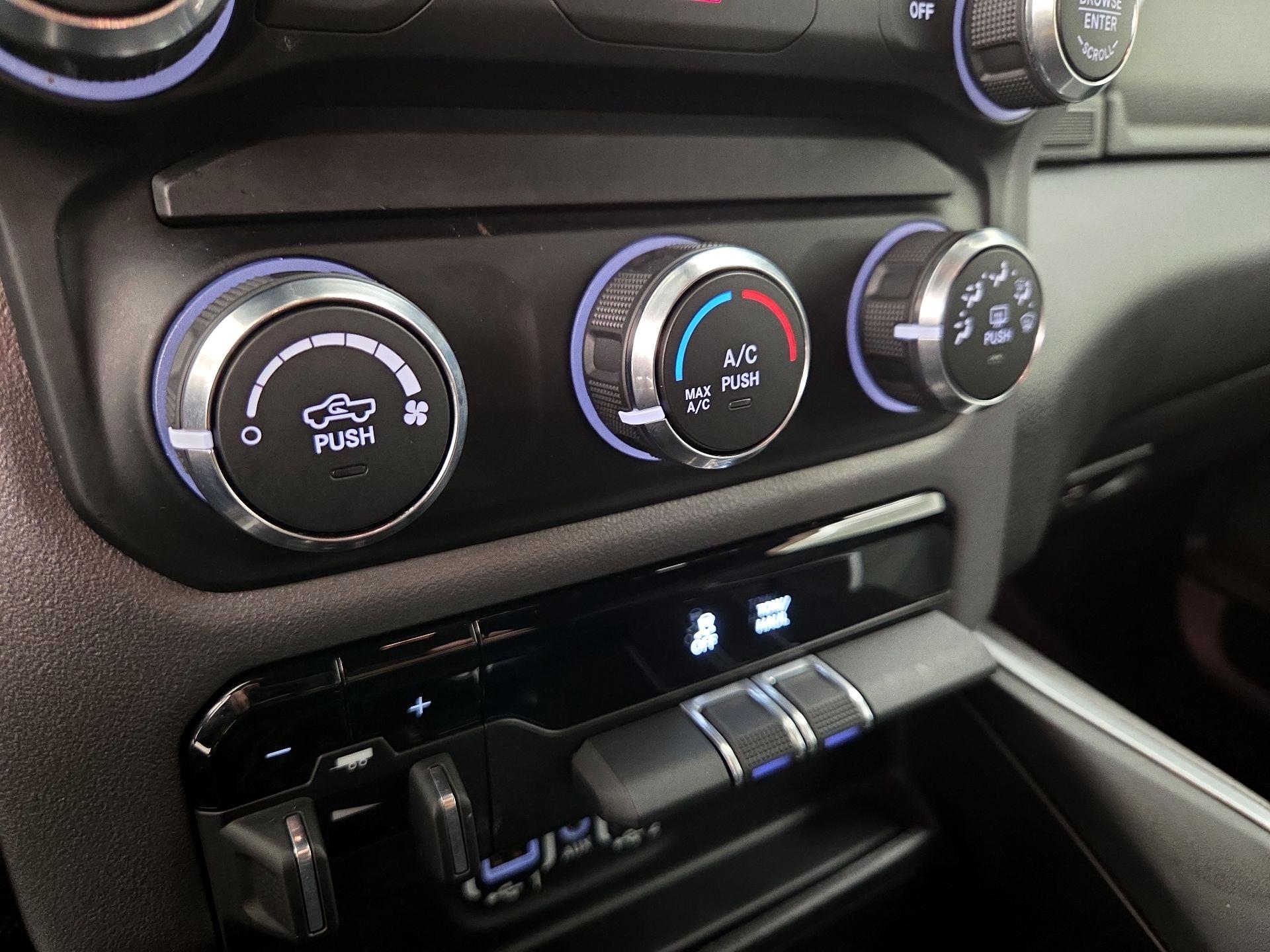 Thumbnail: 2020 RAM 1500 - 16