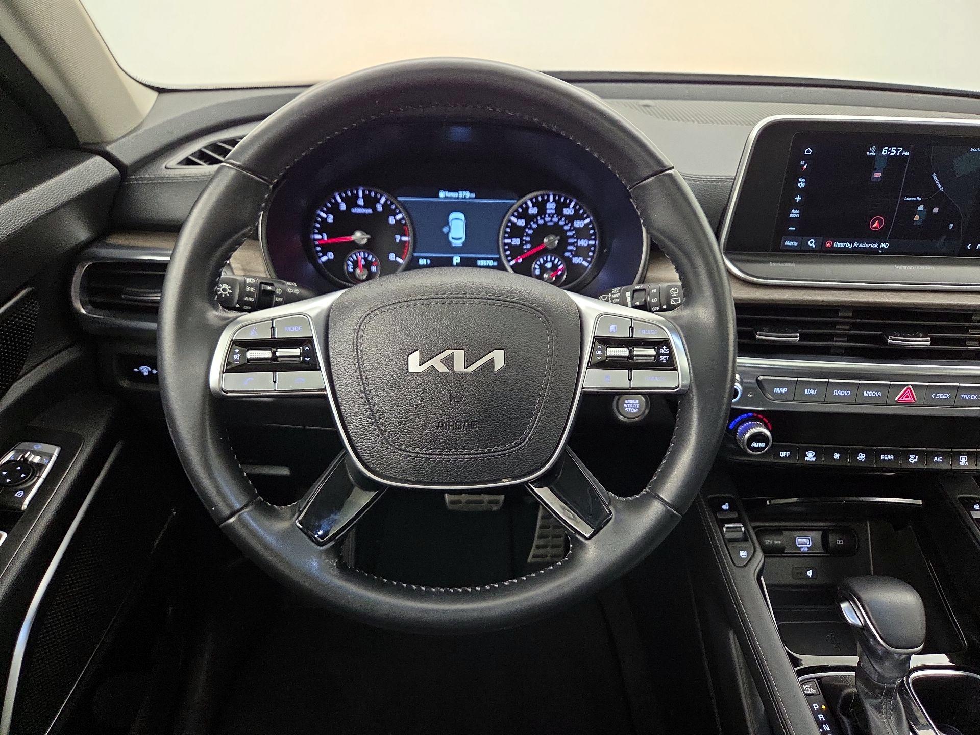 Thumbnail: 2022 Kia Telluride - 10