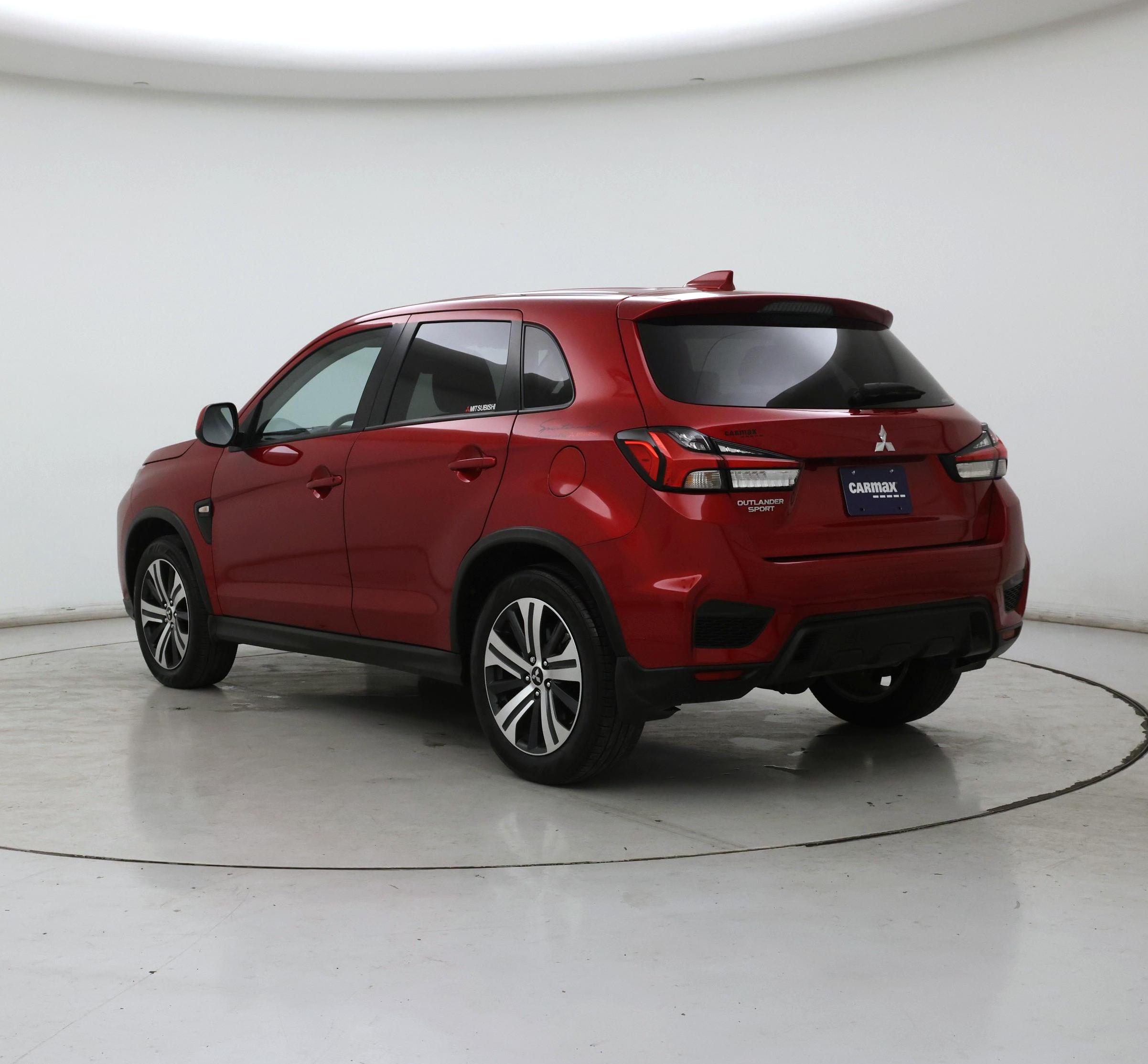 Thumbnail: 2023 Mitsubishi Outlander Sport - 2